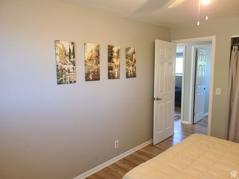 Tiny photo for 425 E 500 N, Kaysville, UT 84037 (MLS # 2139906)