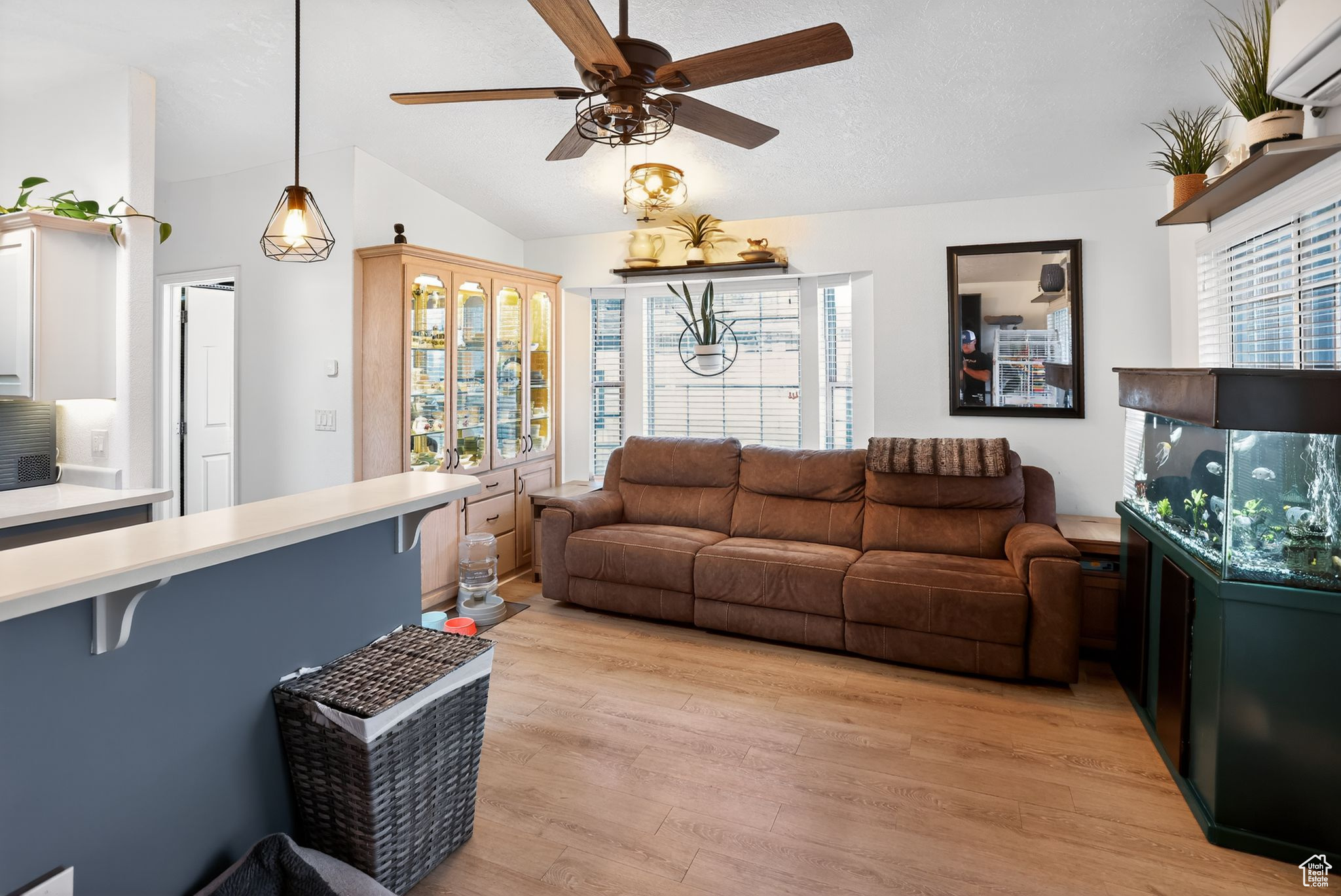 HARRISBURG LAKESIDE EST 1 - Residential