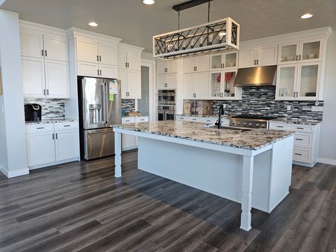 Tiny photo for 2422 S BLUE WATER LN, Saratoga Springs, UT 84045 (MLS # 2147190)