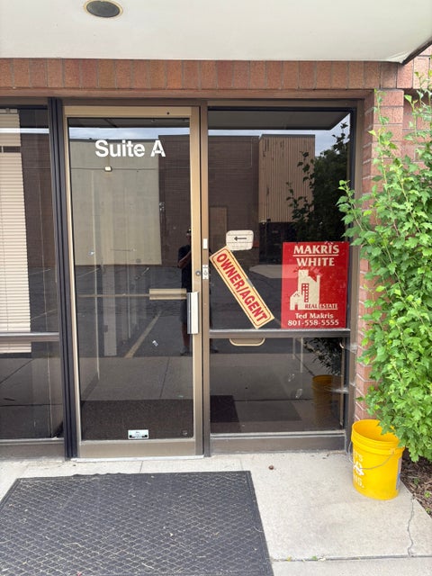 Photo of 2995 S WEST TEMPLE W #UNIT A, South Salt Lake, UT 84115 (MLS # 2172922)