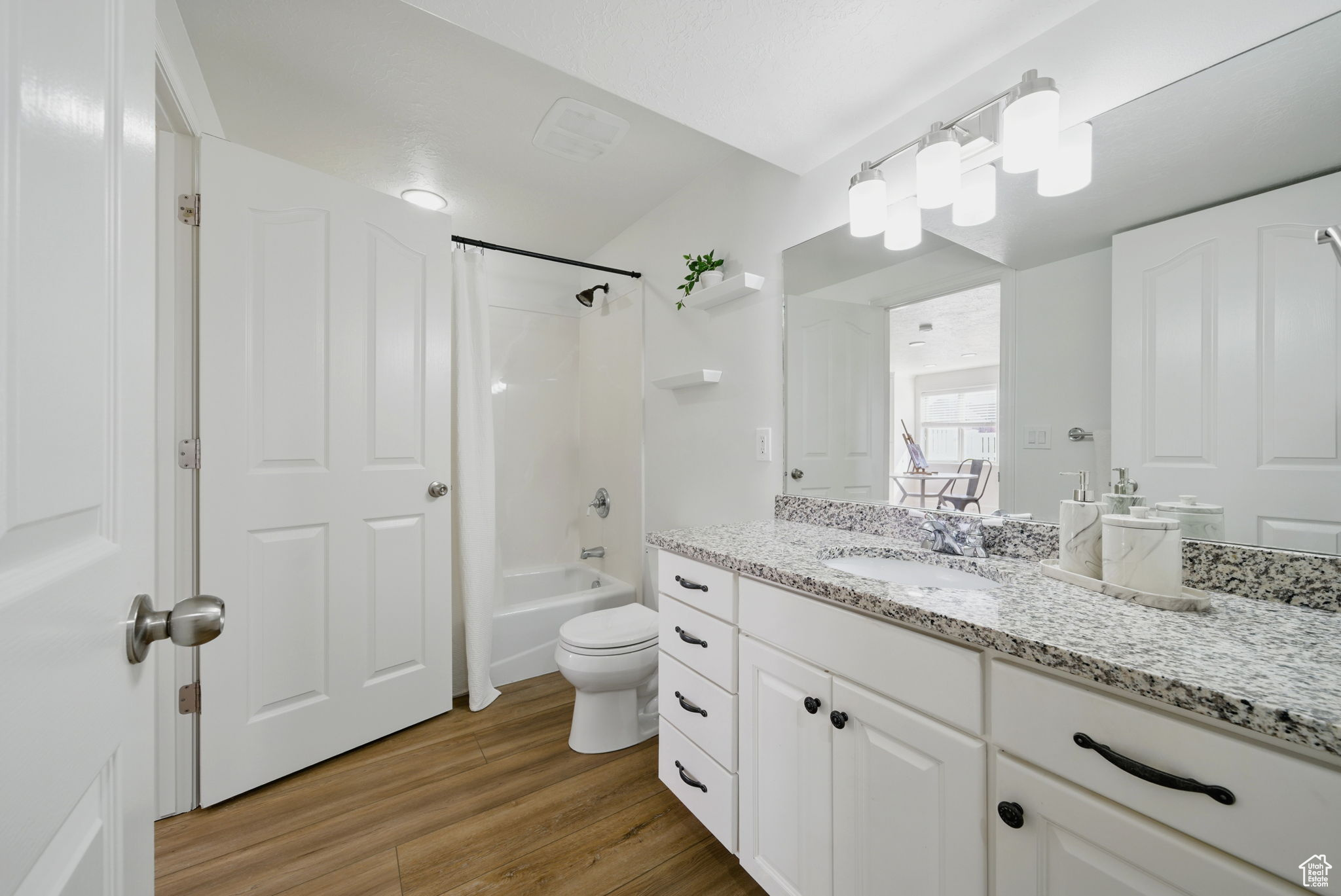 1825 E 250, Springville, Utah image 36