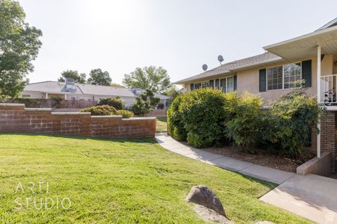 Photo of 1070 N 1400 W, Saint George, UT 84770 (MLS # 2092930) Photo of 1070 N 1400 W, Saint George, UT 84770 (MLS # 2092930)