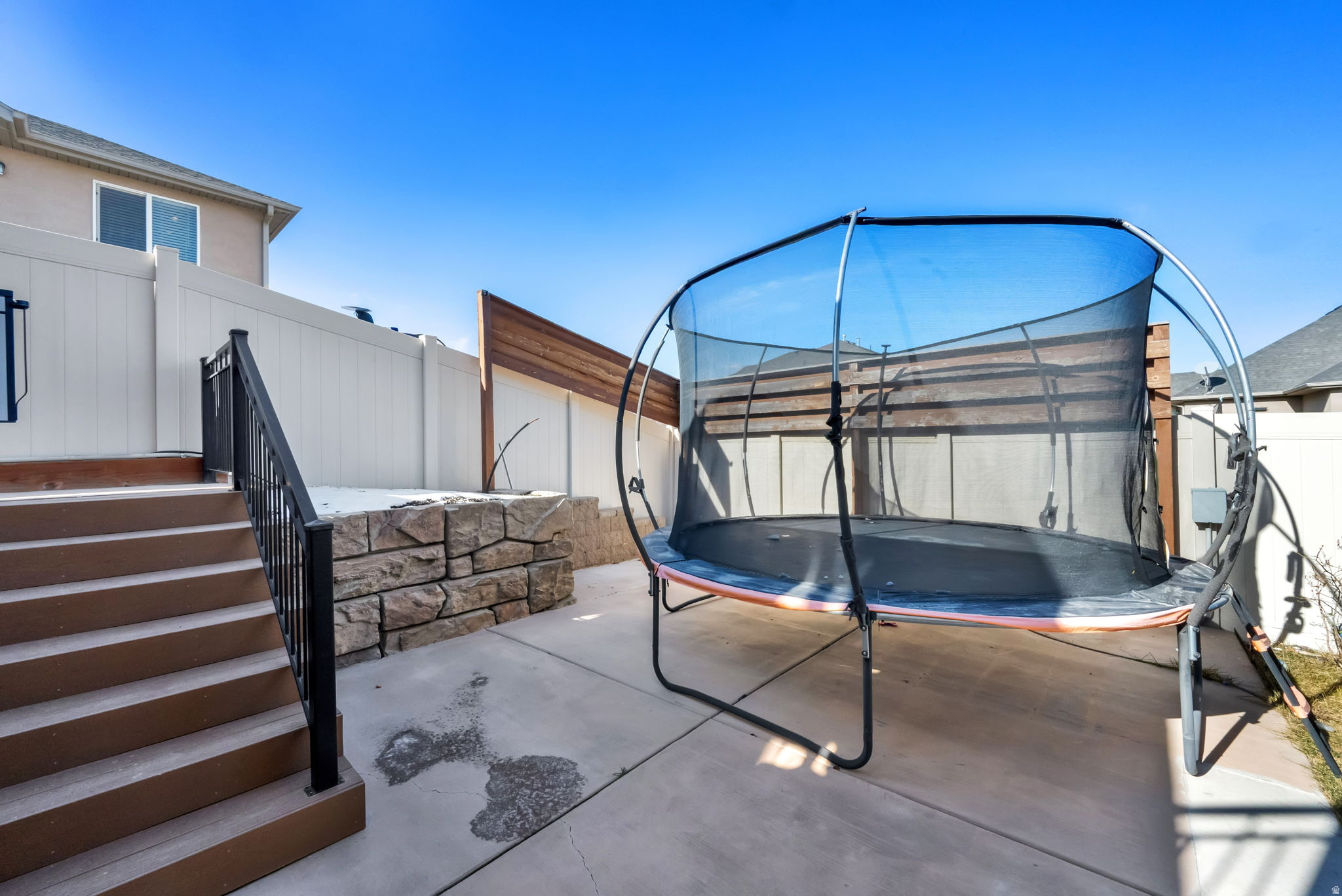 MEADOWS - Residential