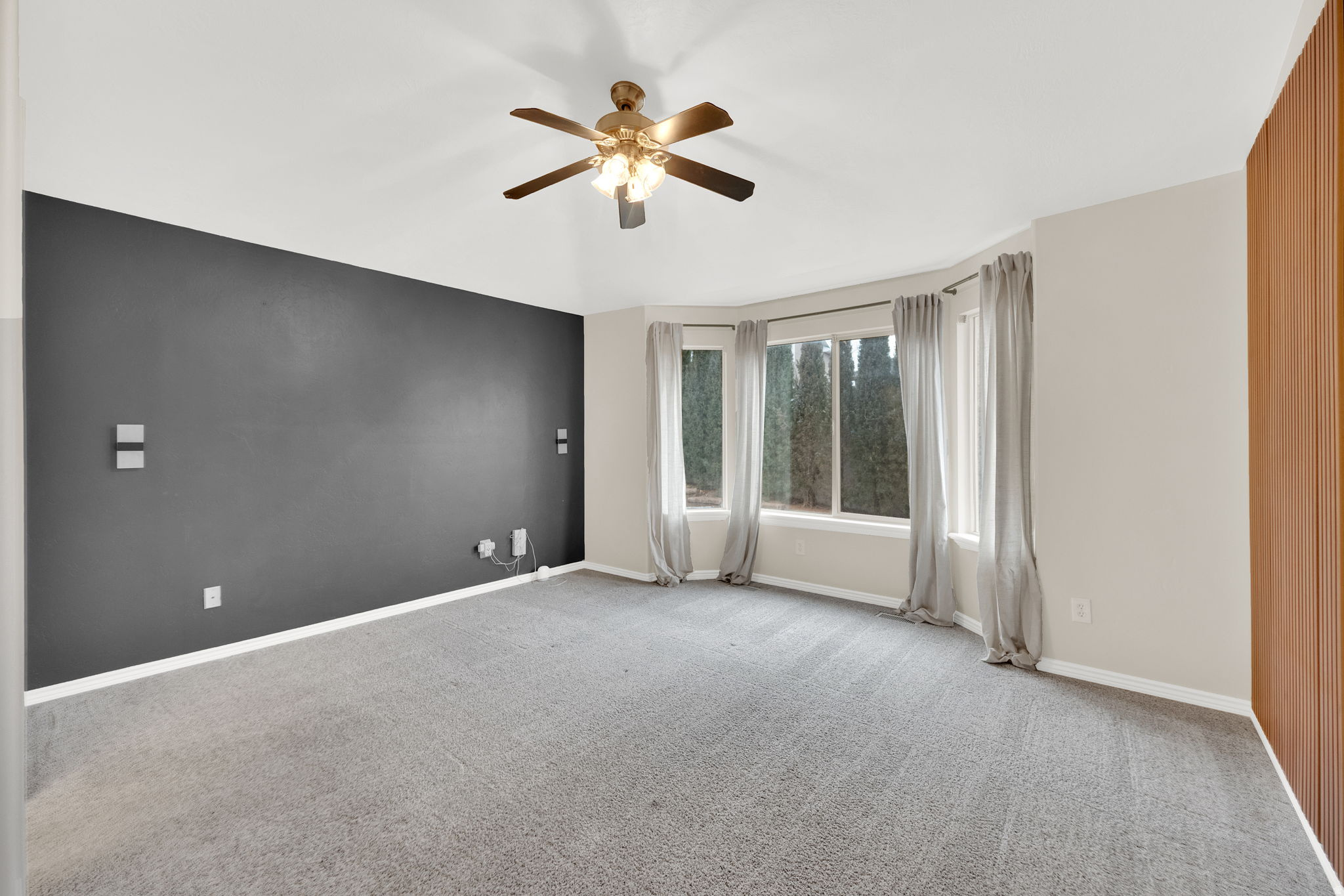 MEADOWS - Residential