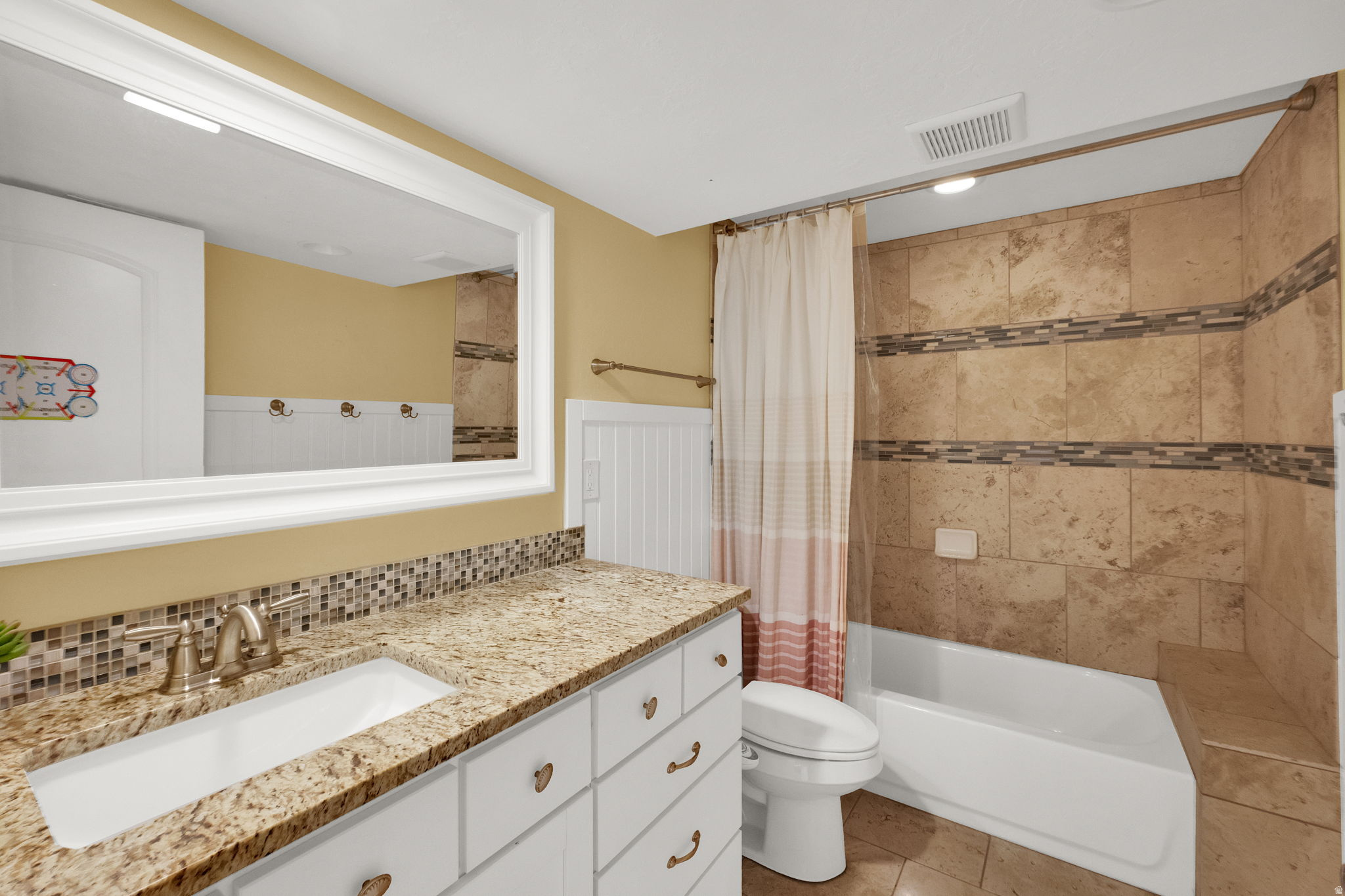 MEADOWS - Residential