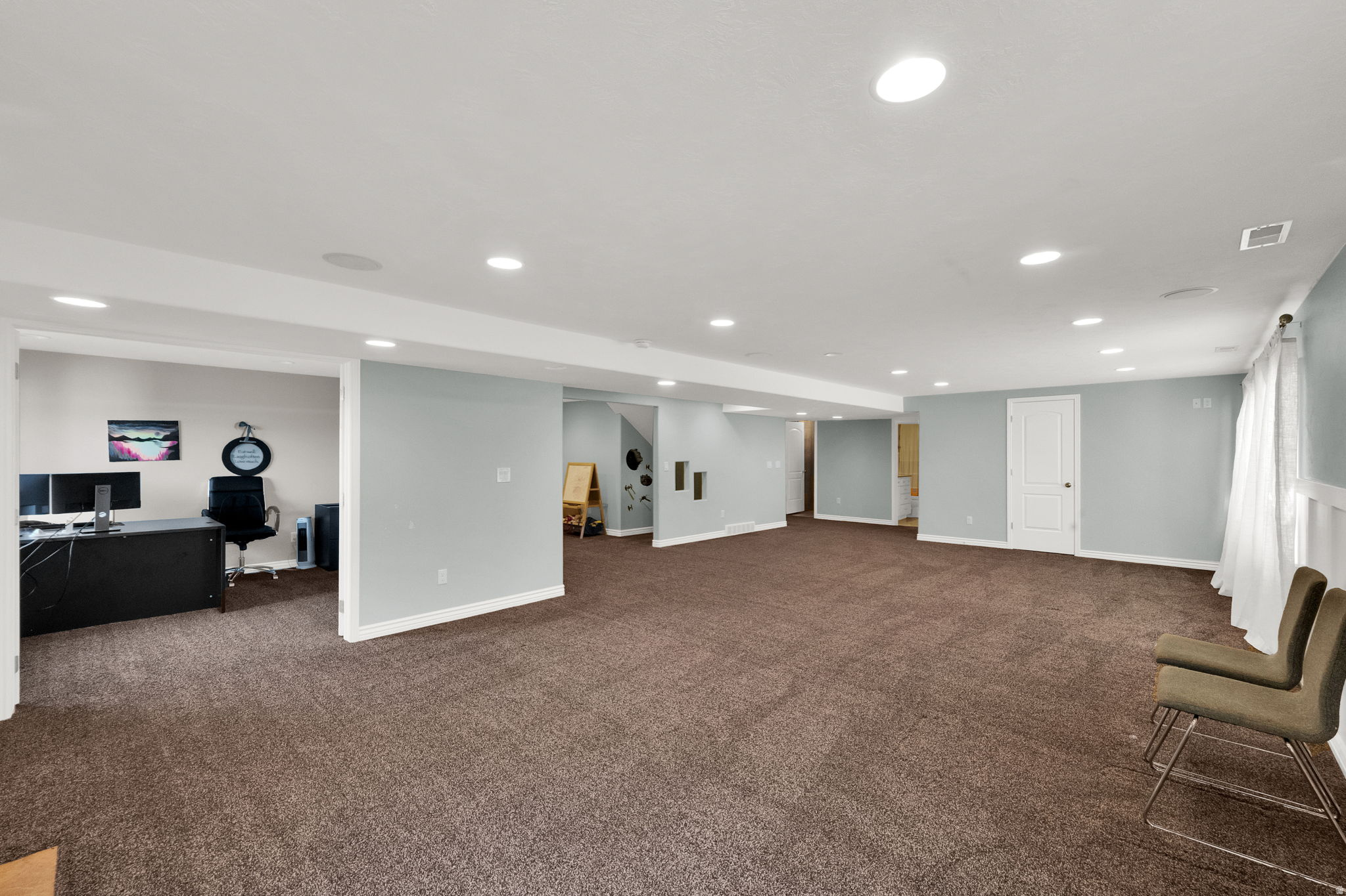 MEADOWS - Residential