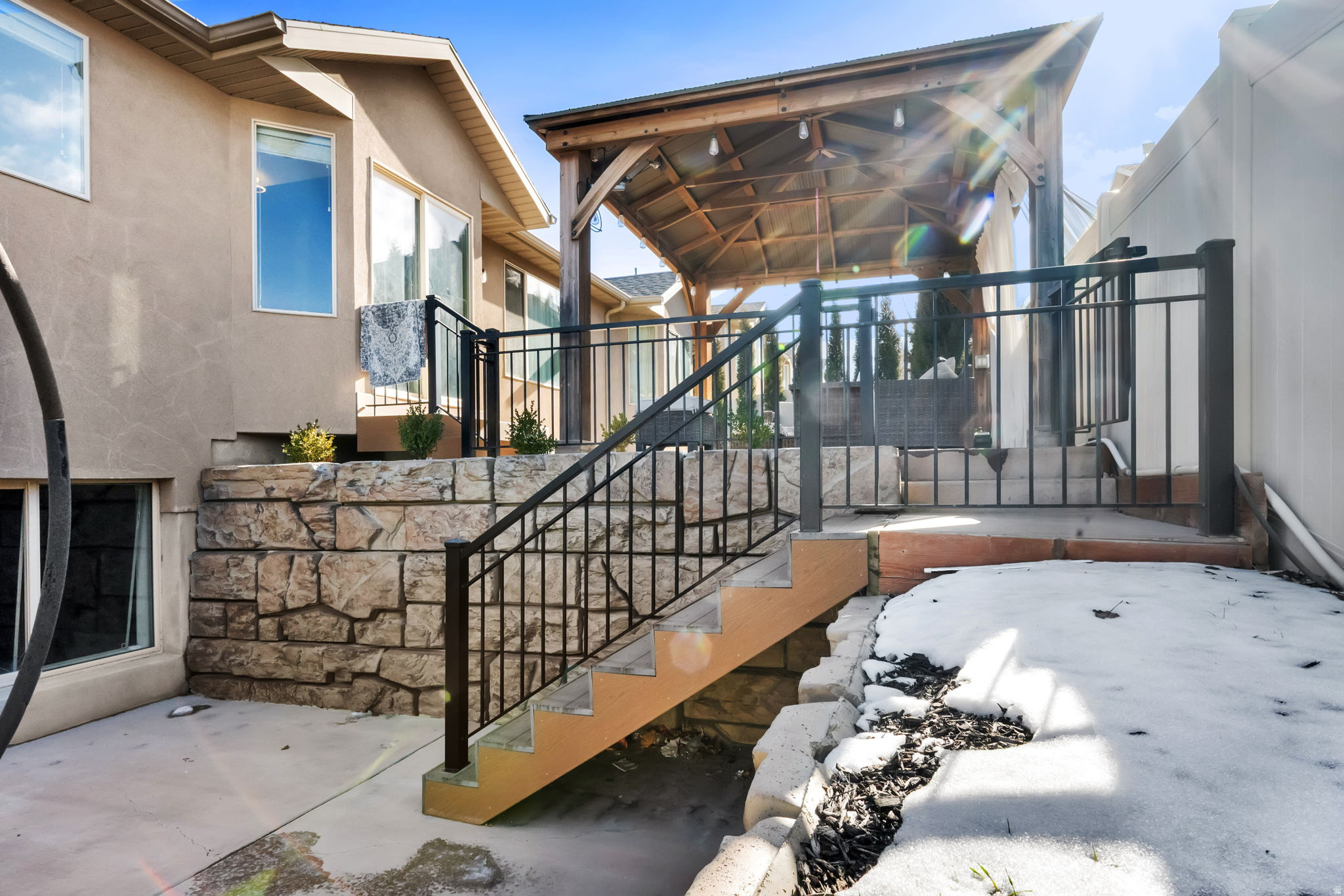 MEADOWS - Residential