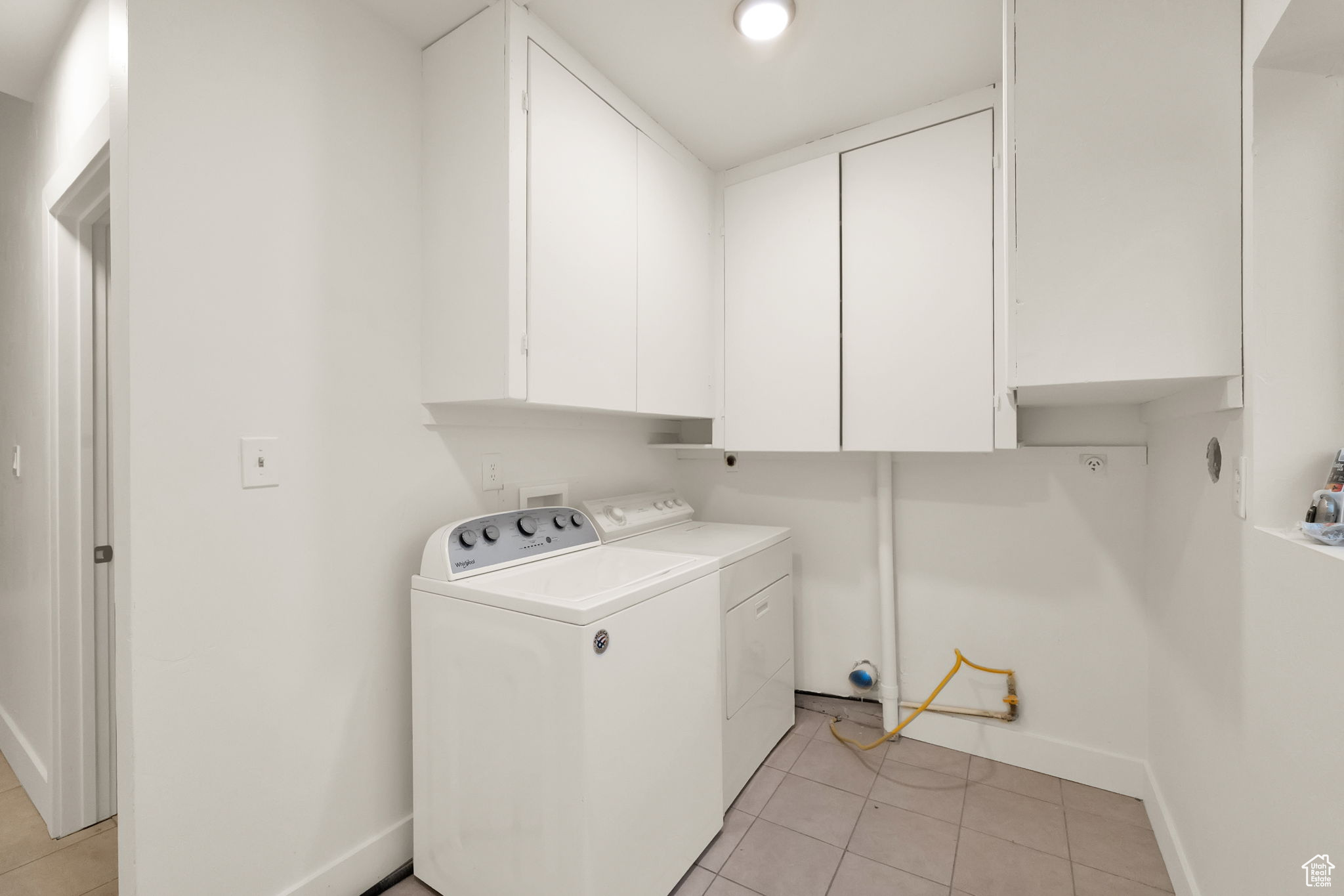 CANYON POINT IN CENTERVILLE - Residential