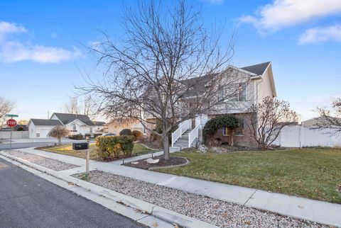 Tiny photo for 962 S CHAPPEL VALLEY LOOP W, Lehi, UT 84043 (MLS # 2127205)