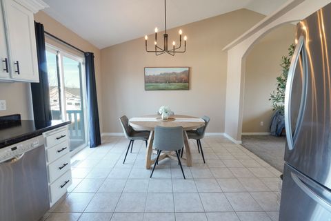 Tiny photo for 962 S CHAPPEL VALLEY LOOP W, Lehi, UT 84043 (MLS # 2127205)