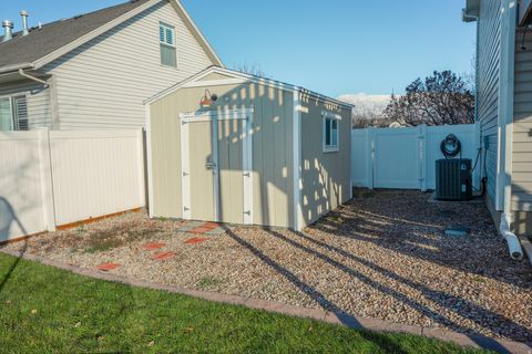 Tiny photo for 962 S CHAPPEL VALLEY LOOP W, Lehi, UT 84043 (MLS # 2127205)