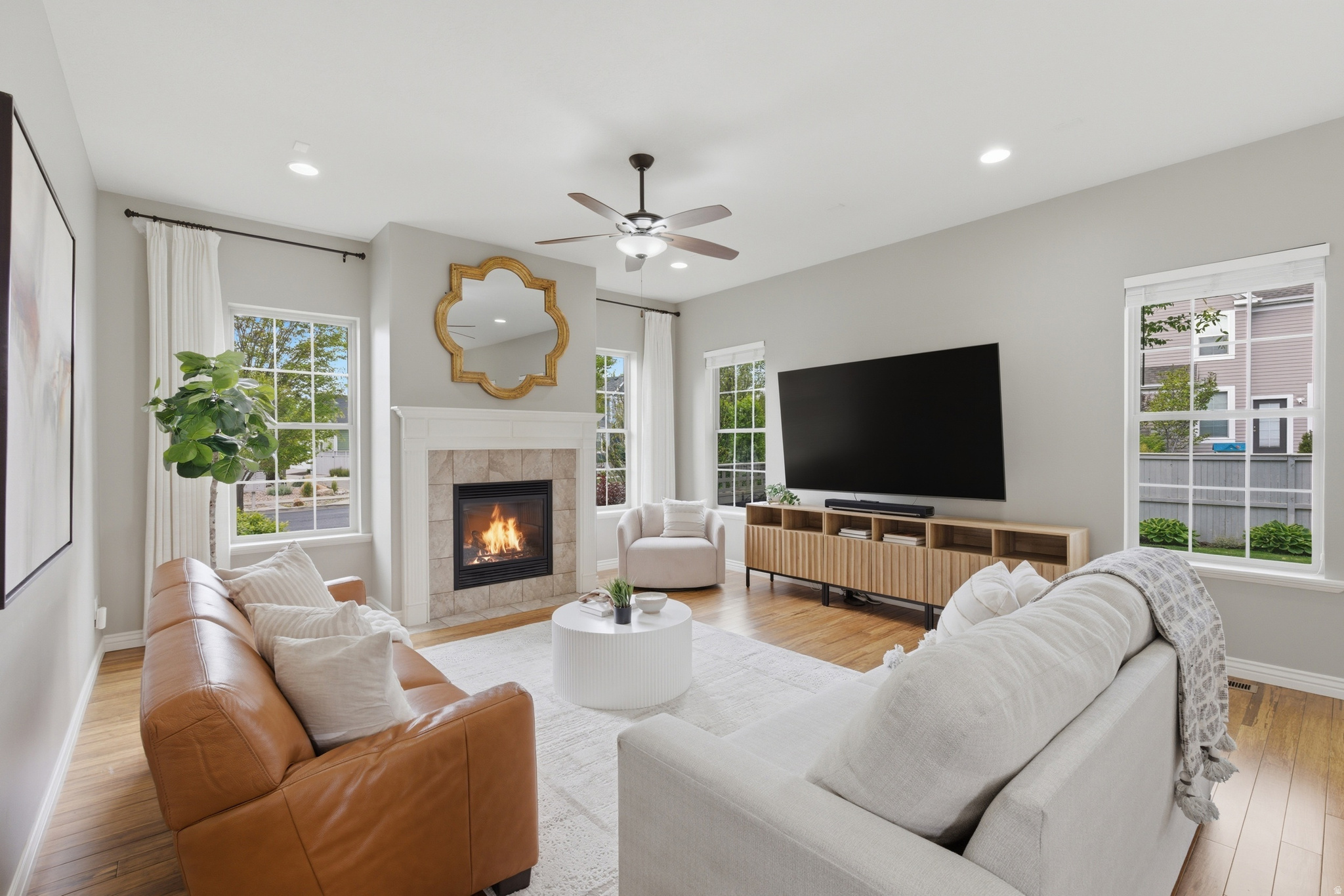 KENNECOTT - Residential