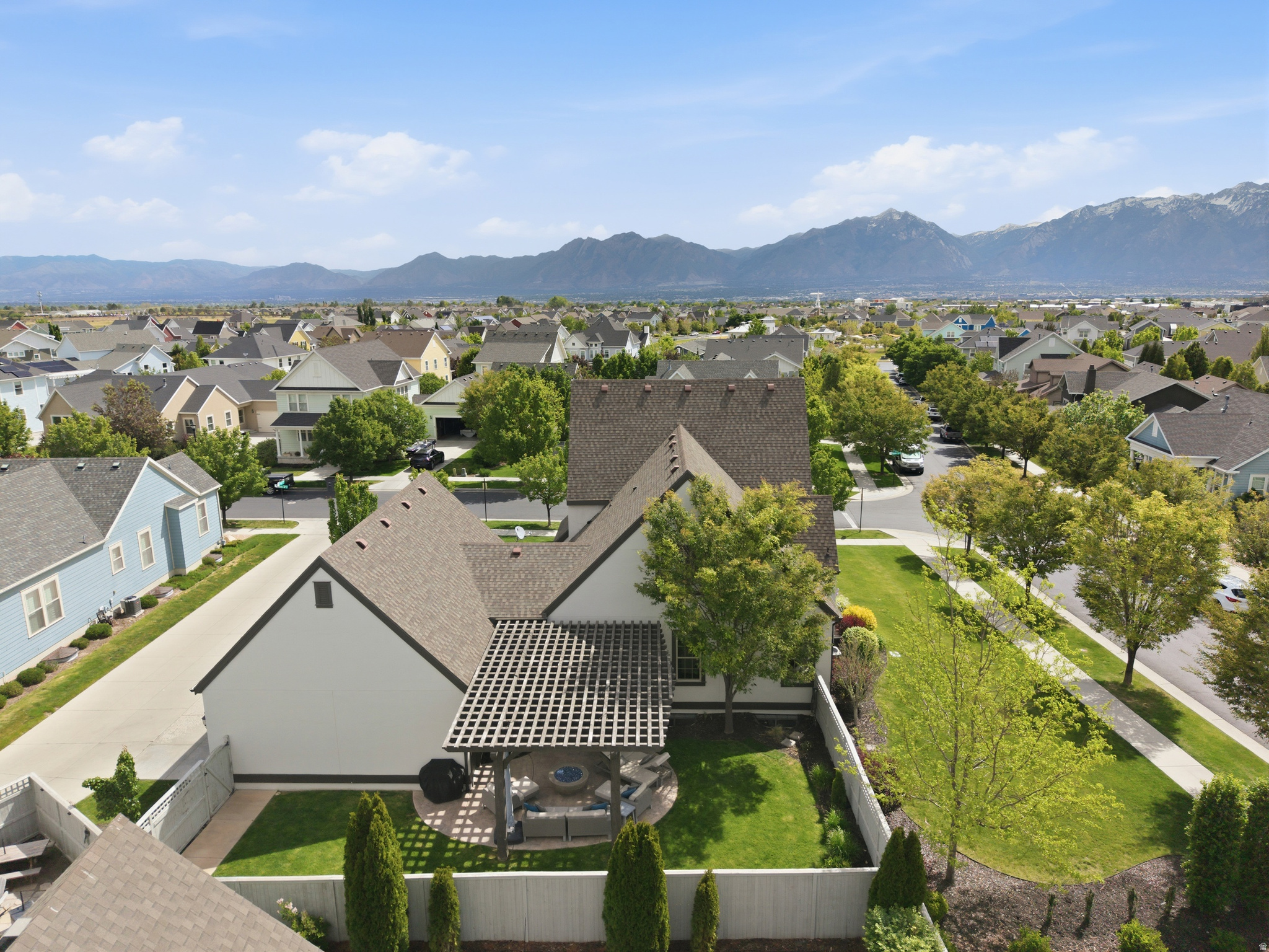 KENNECOTT - Residential