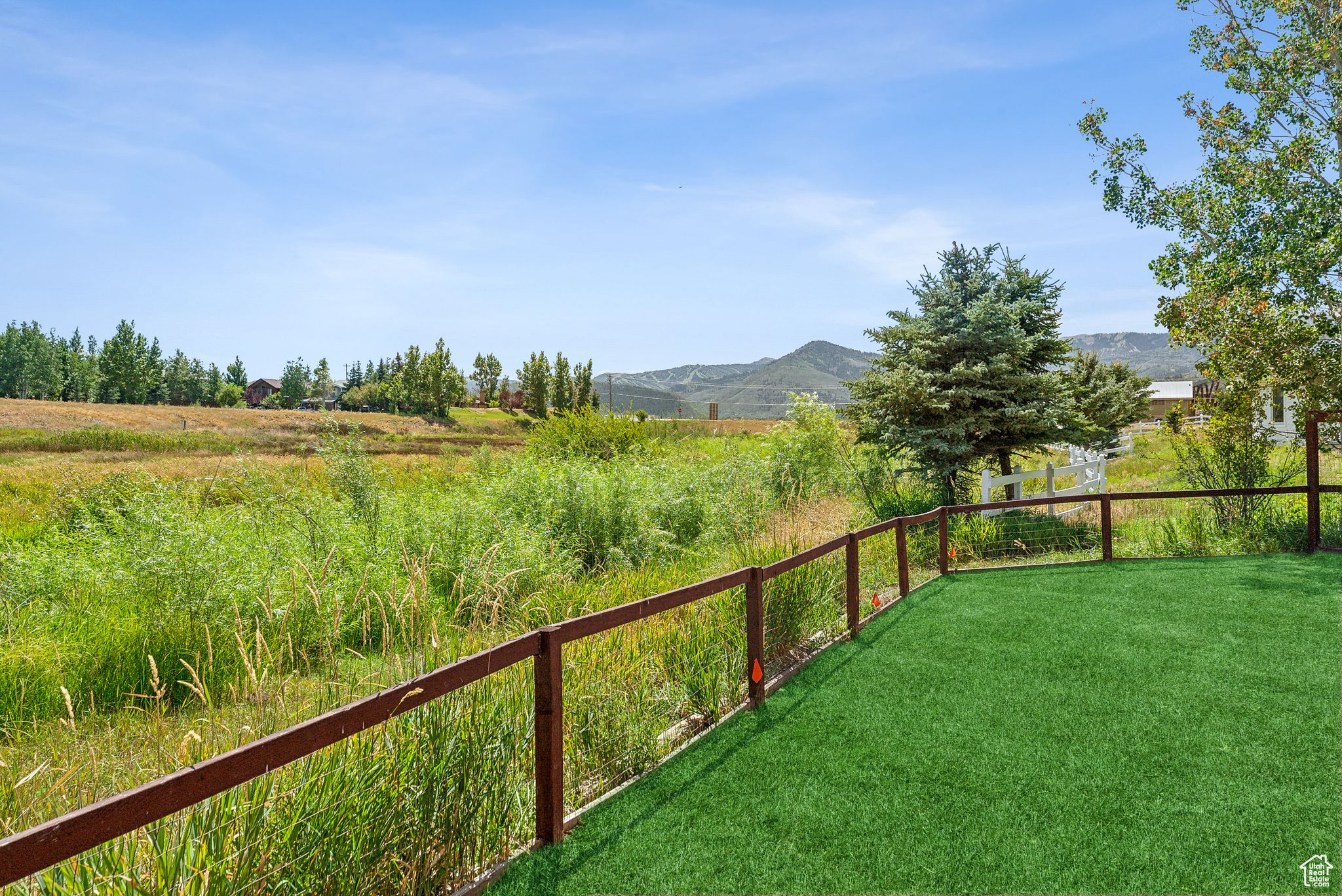 Park City, Utah 84098, United States, 3 Bedrooms Bedrooms, ,3 BathroomsBathrooms,Residential,Pending,47605