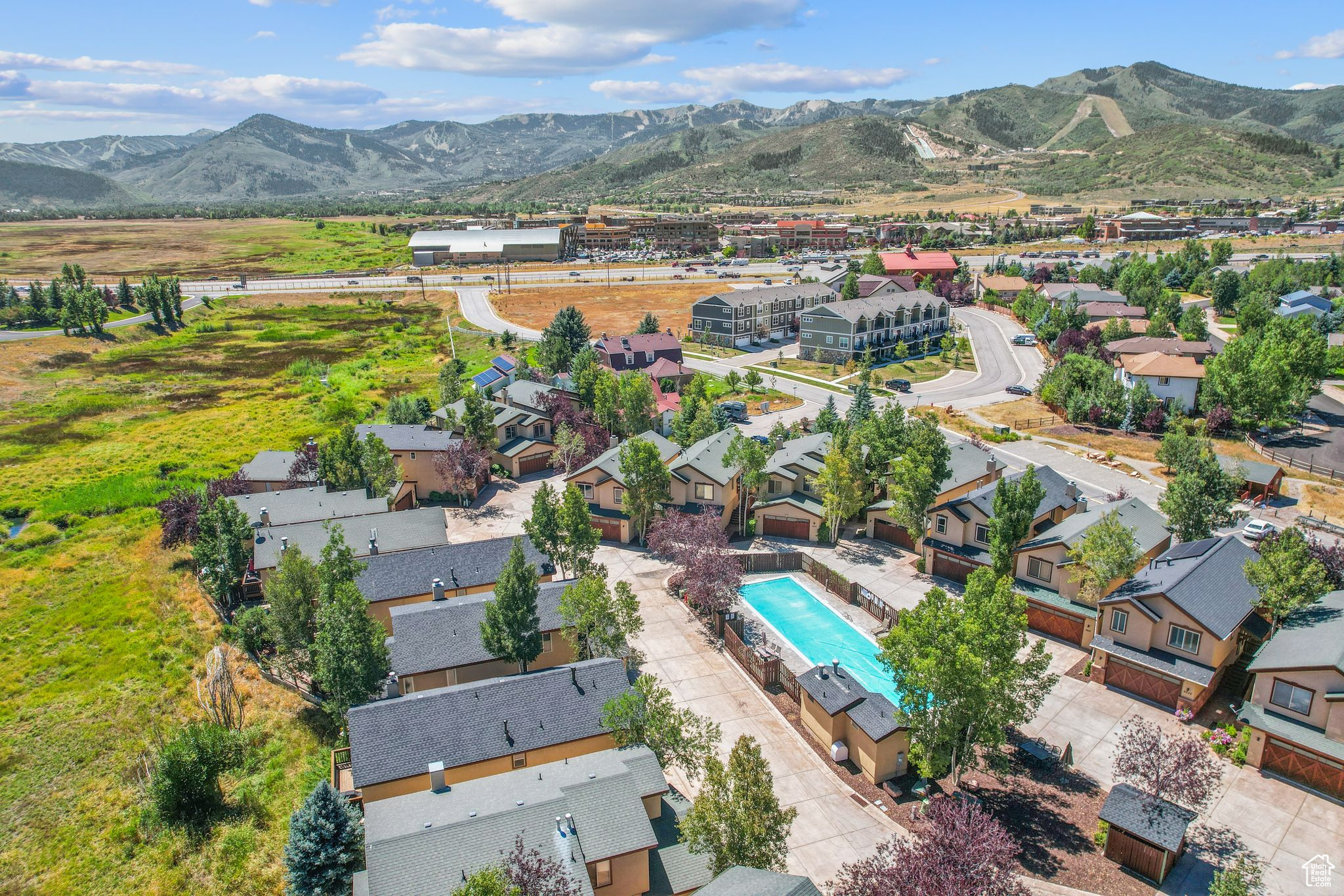 Park City, Utah 84098, United States, 3 Bedrooms Bedrooms, ,3 BathroomsBathrooms,Residential,Pending,47605