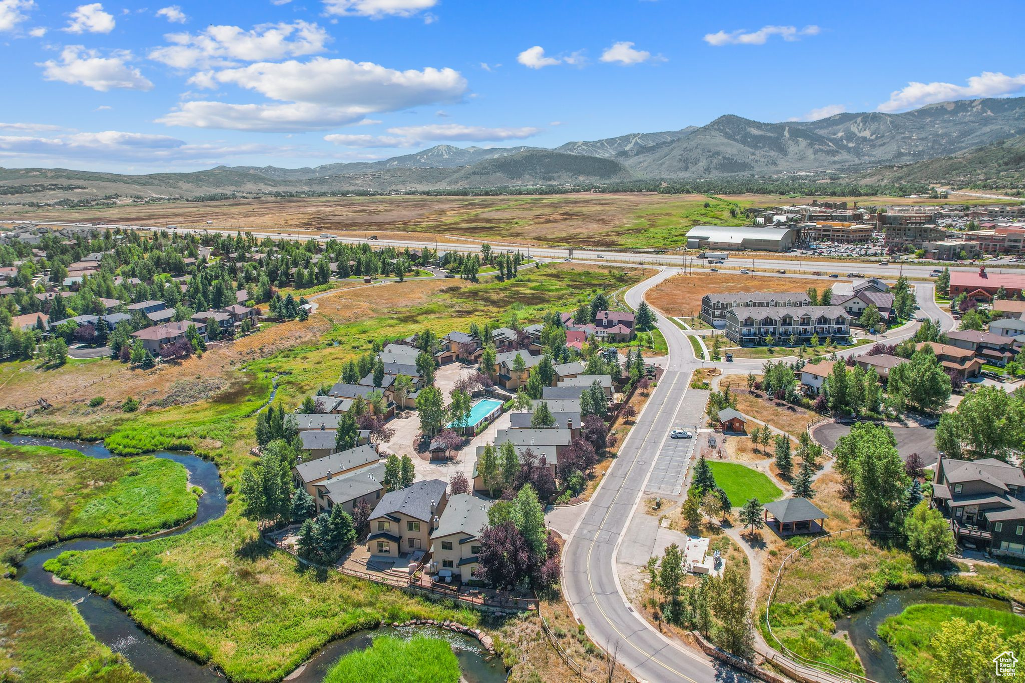 Park City, Utah 84098, United States, 3 Bedrooms Bedrooms, ,3 BathroomsBathrooms,Residential,Pending,47605