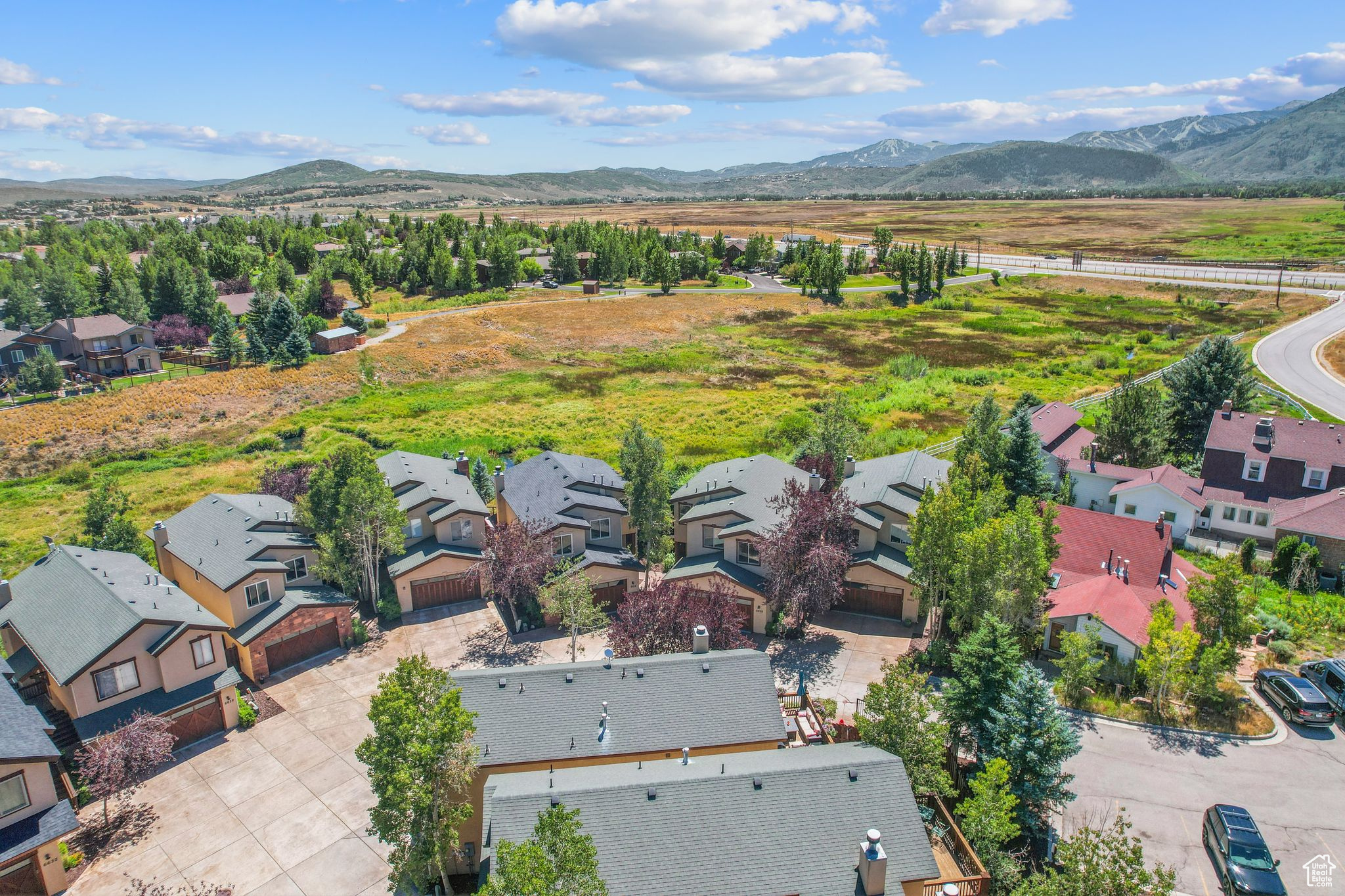 Park City, Utah 84098, United States, 3 Bedrooms Bedrooms, ,3 BathroomsBathrooms,Residential,Pending,47605