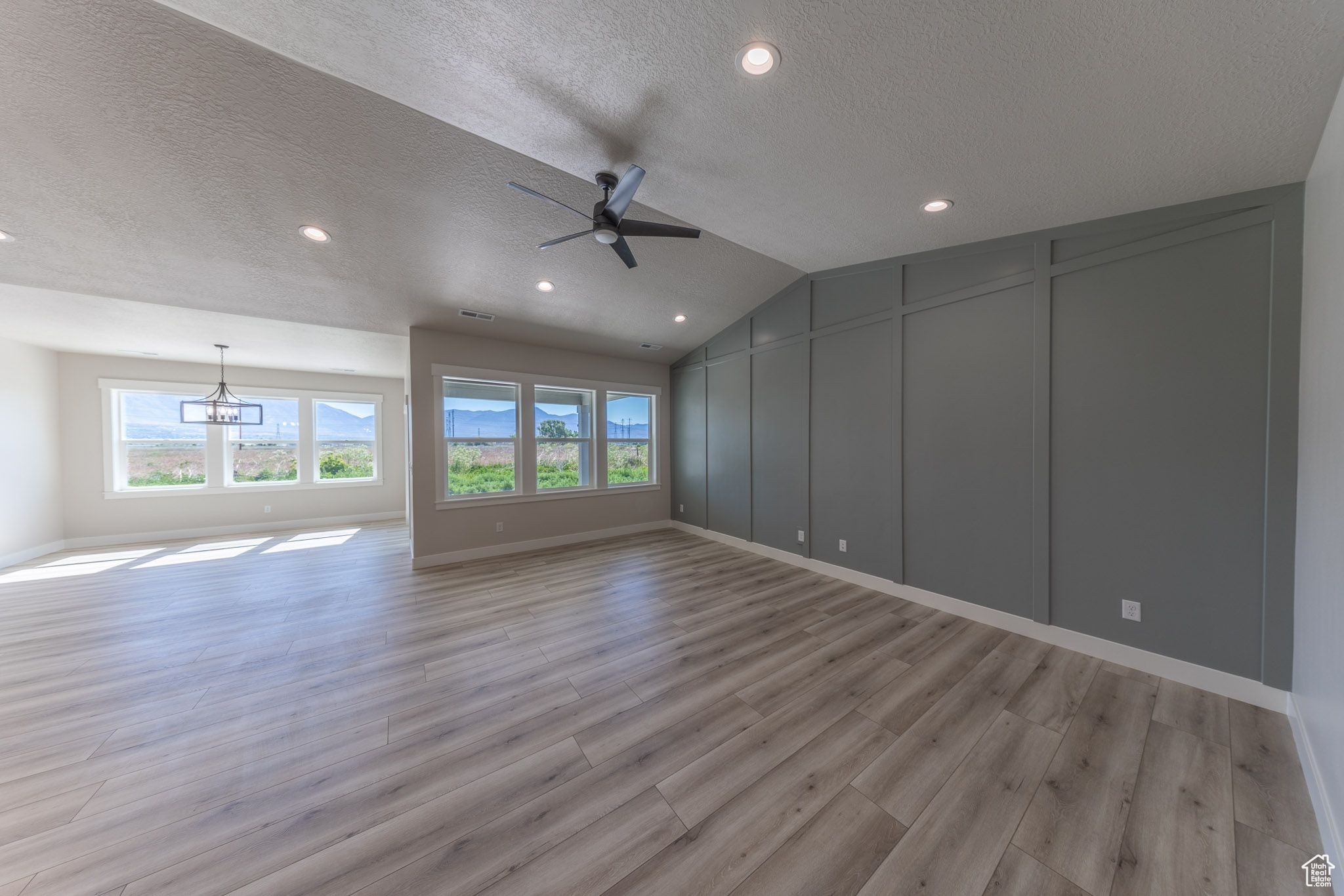 PAPPY'S ESTATES - Residential