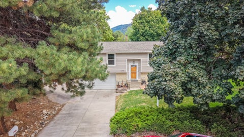 Photo of 7283 S PECAN CIR, Cottonwood Heights, UT 84121 (MLS # 2181589)