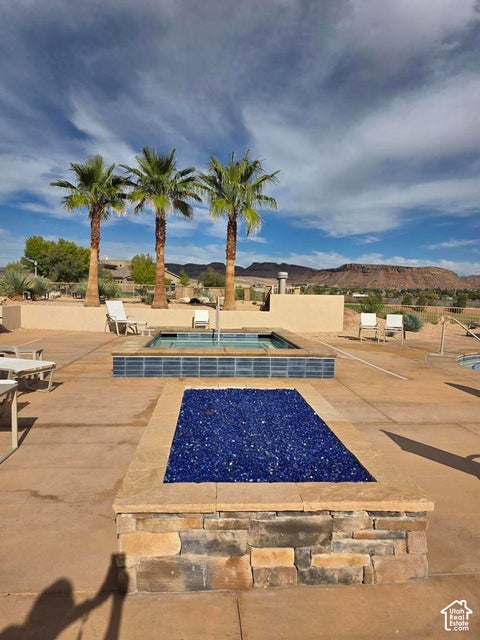 Tiny photo for 1391 W WHITESTONE DR, Saint George, UT 84790 (MLS # 2193809)