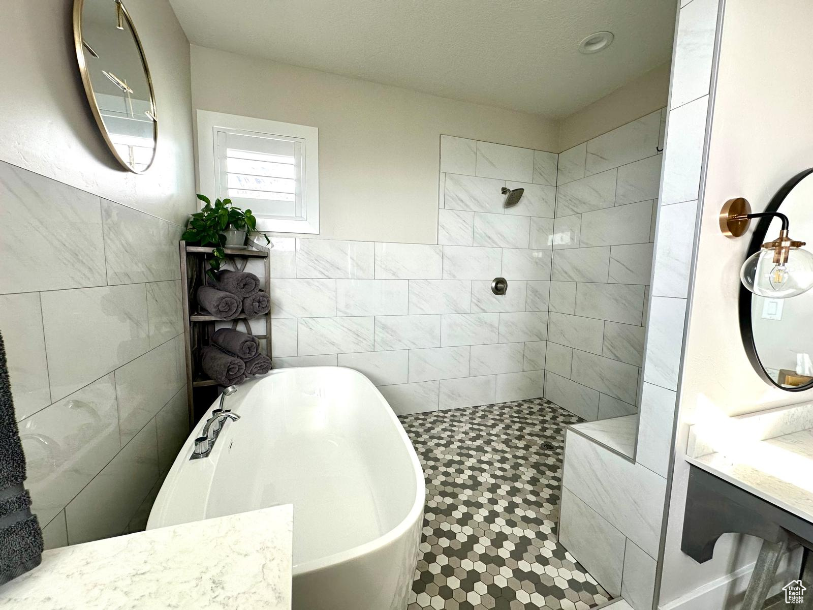 STONE RIDGE - Residential