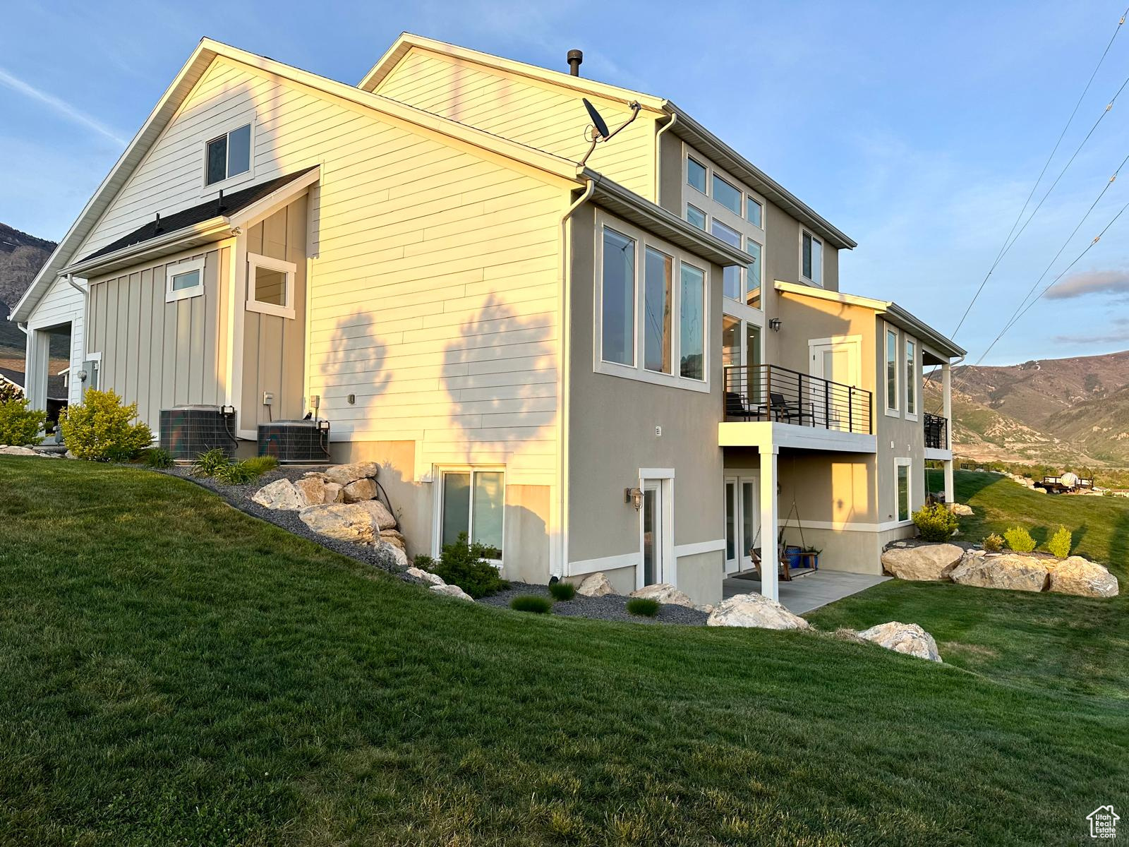 STONE RIDGE - Residential