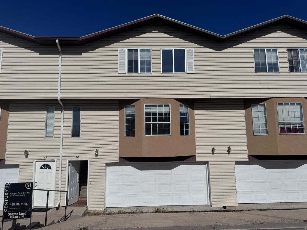 Photo of 1350 W 150 N #42, Vernal, UT 84078 (MLS # 2157180)