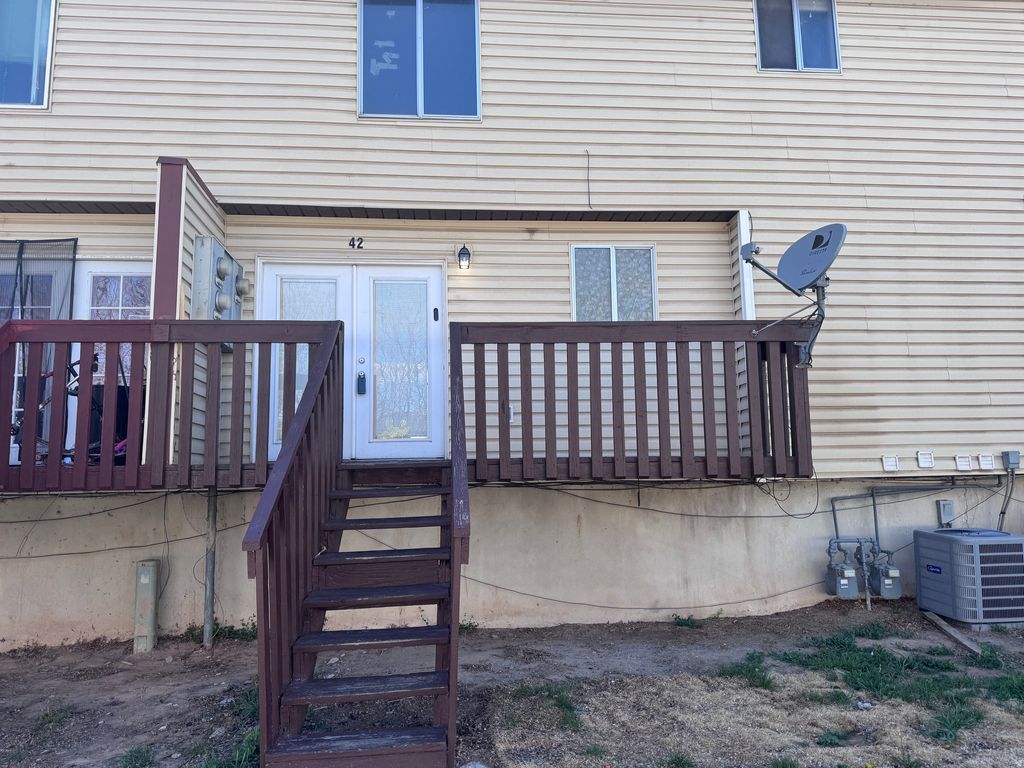 Photo of 1350 W 150 N #42, Vernal, UT 84078 (MLS # 2157180)