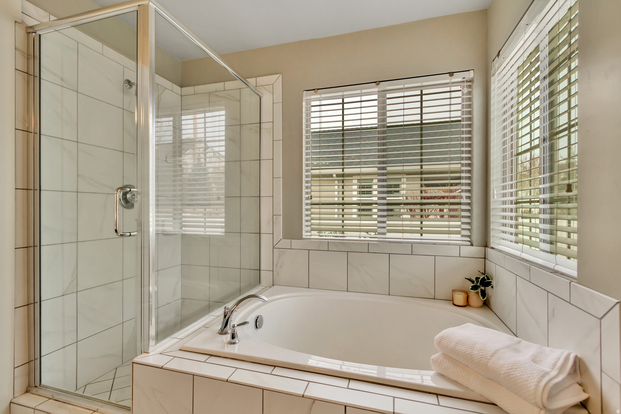 PARK ESTATES @ IVORY RIDGE - Residential