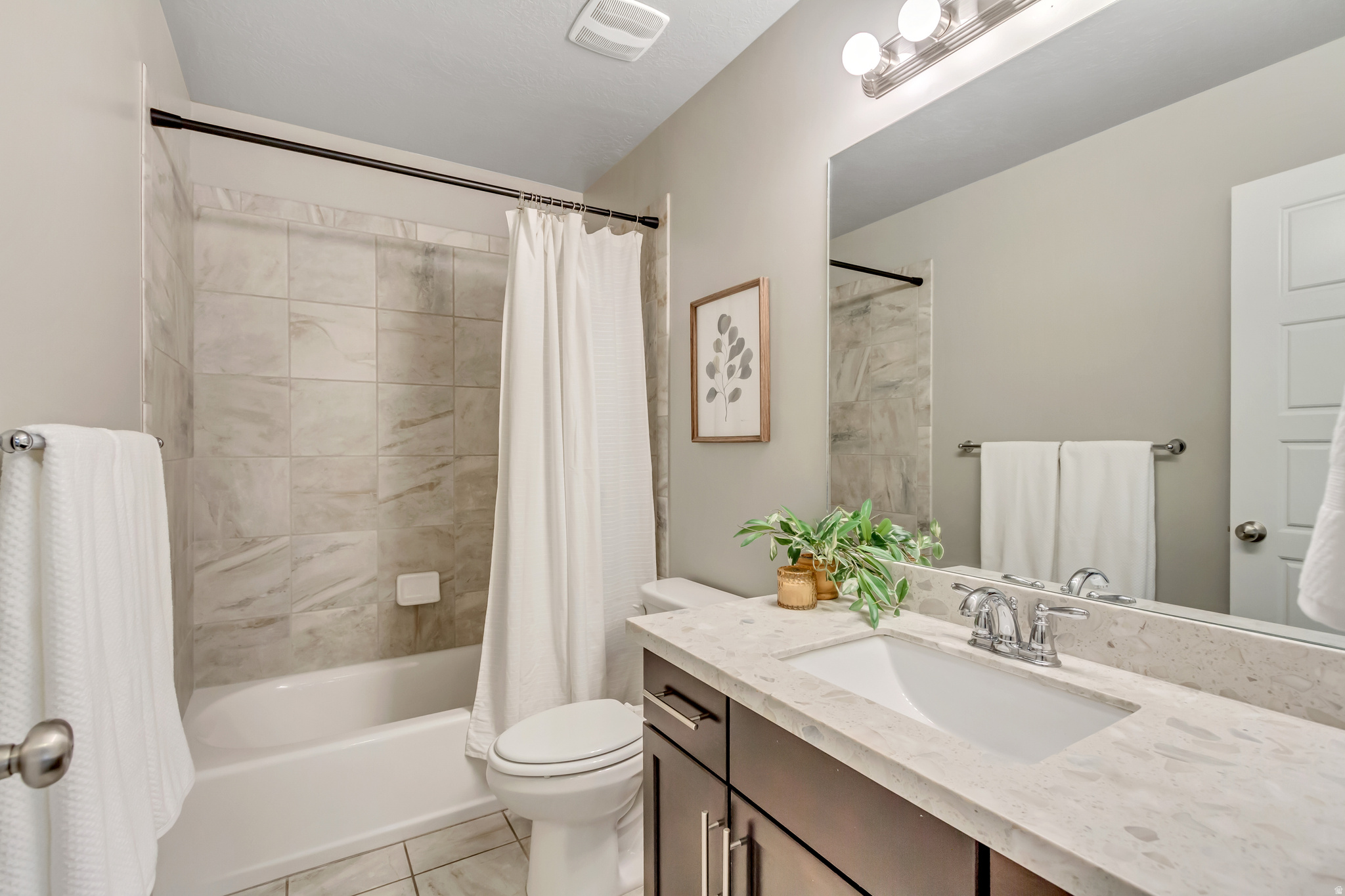 PARK ESTATES @ IVORY RIDGE - Residential