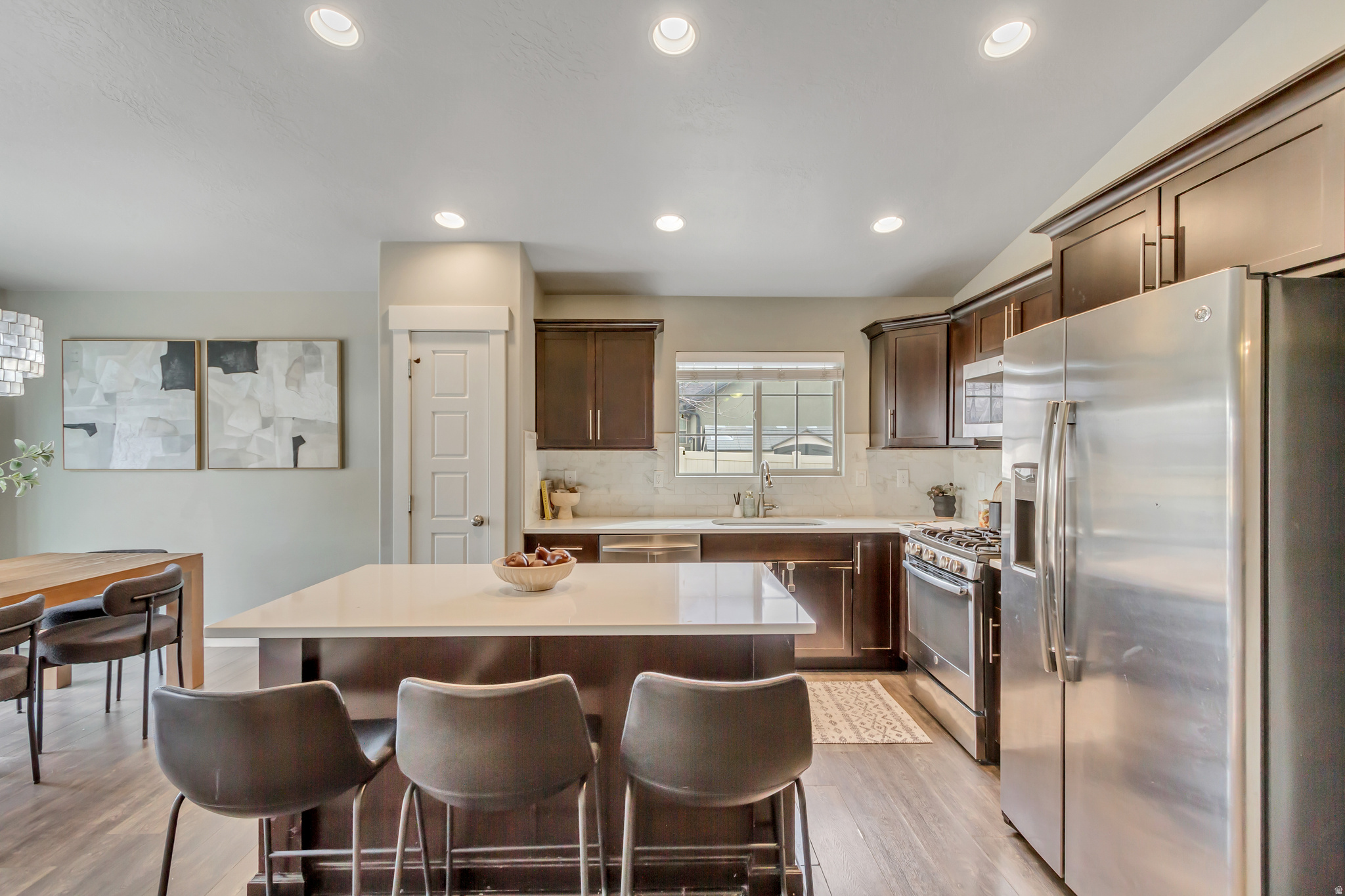 PARK ESTATES @ IVORY RIDGE - Residential