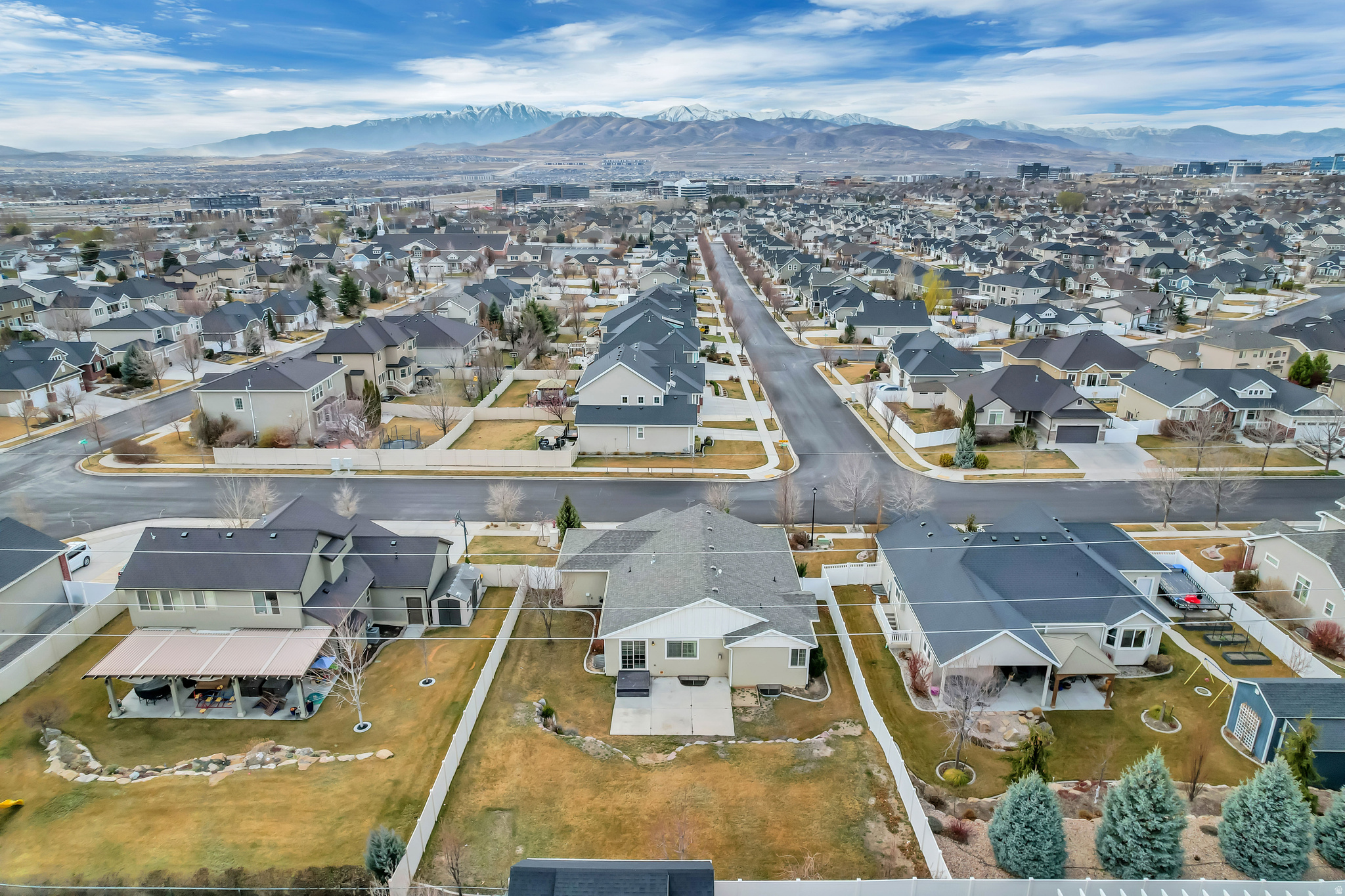 PARK ESTATES @ IVORY RIDGE - Residential