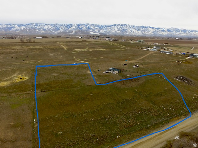 LITTLE FLOWER ACRES - Land