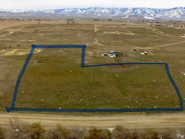 LITTLE FLOWER ACRES - Land