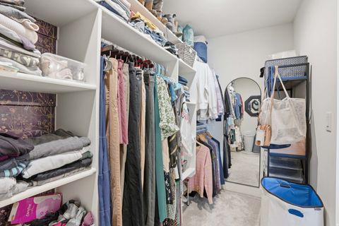 Tiny photo for 3905 S HOLLADAY CT, Holladay, UT 84124 (MLS # 2143353)