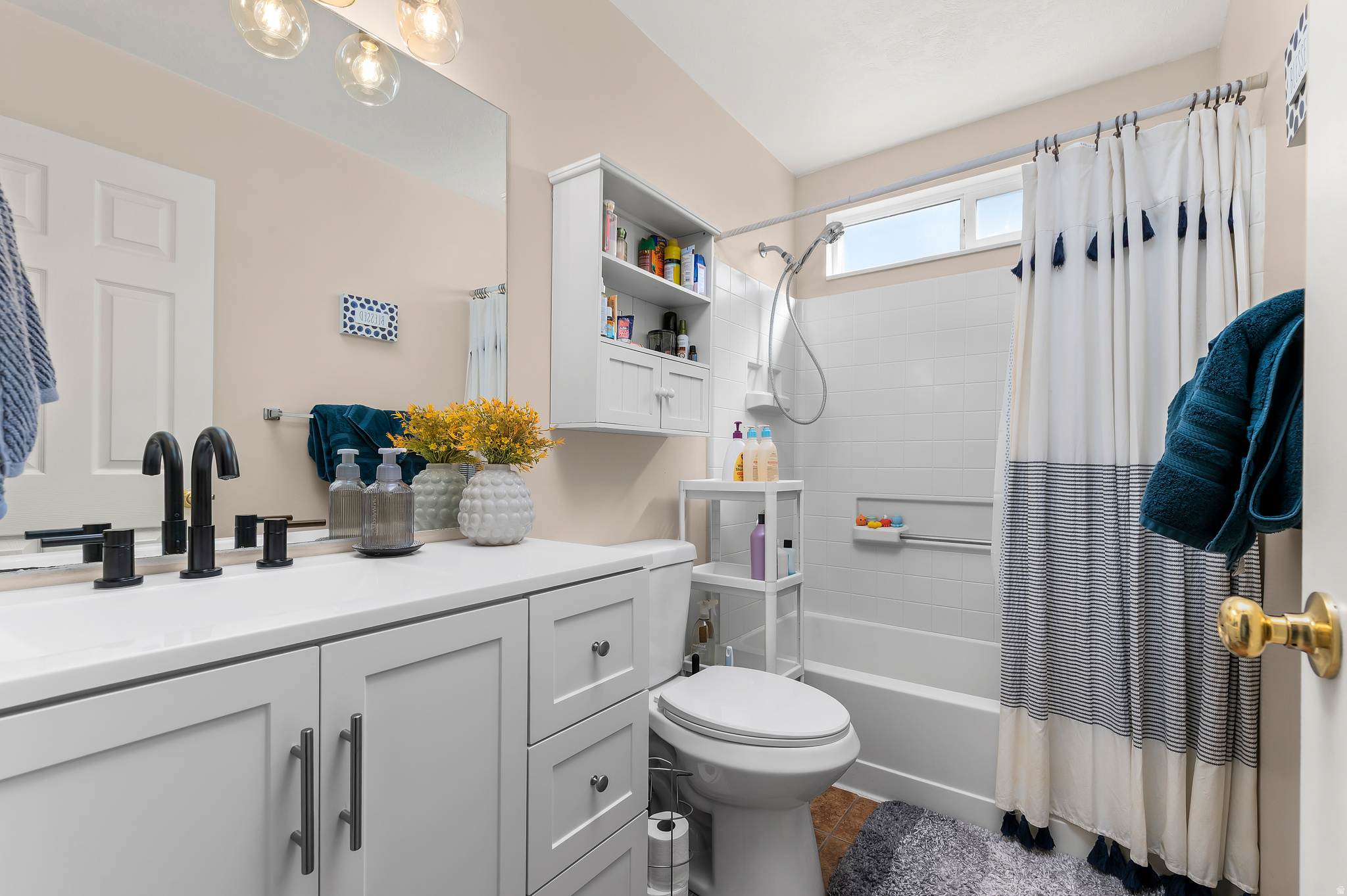 DAVENCOURT TOWNHOMES - Residential