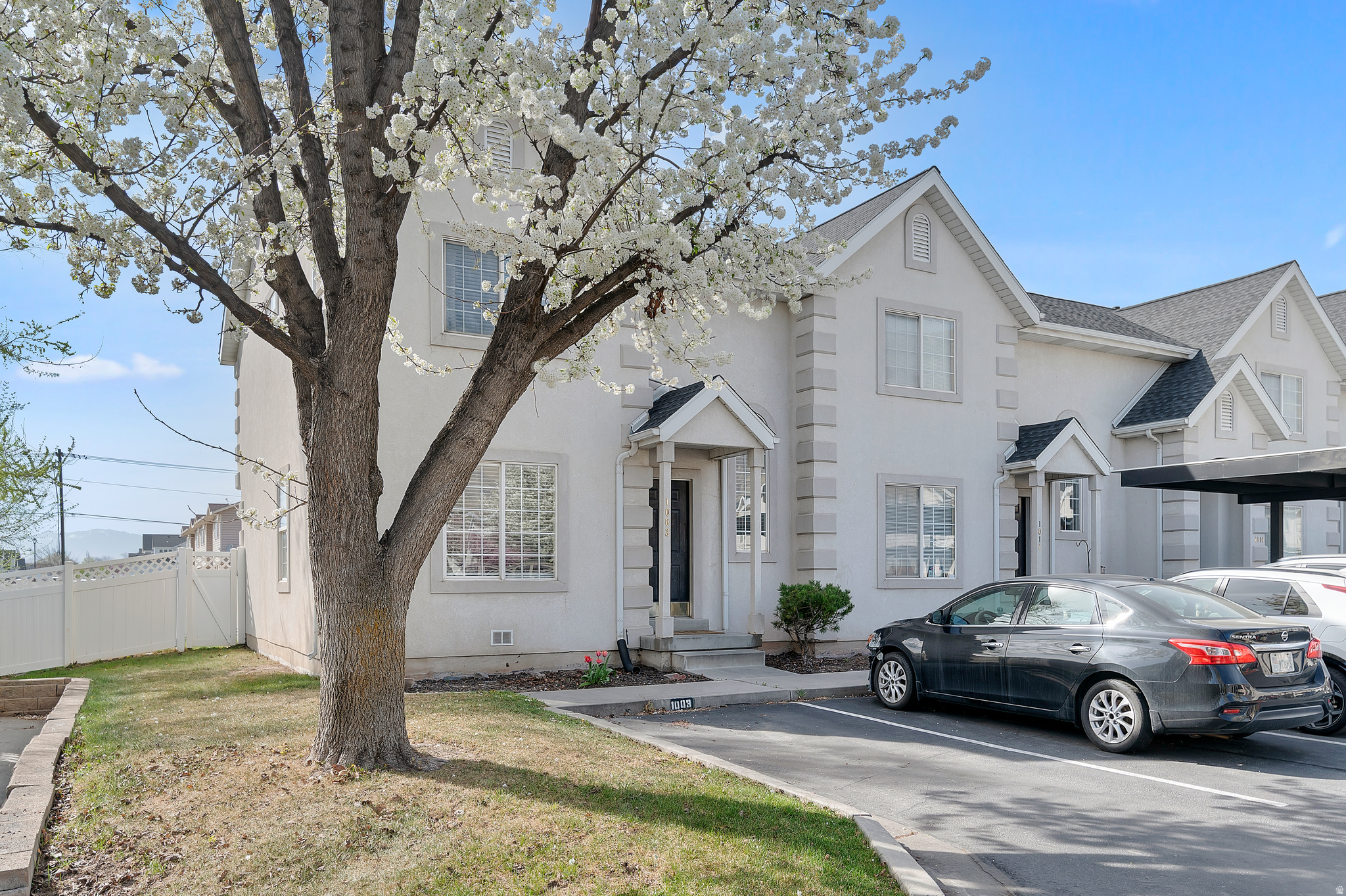 DAVENCOURT TOWNHOMES - Residential