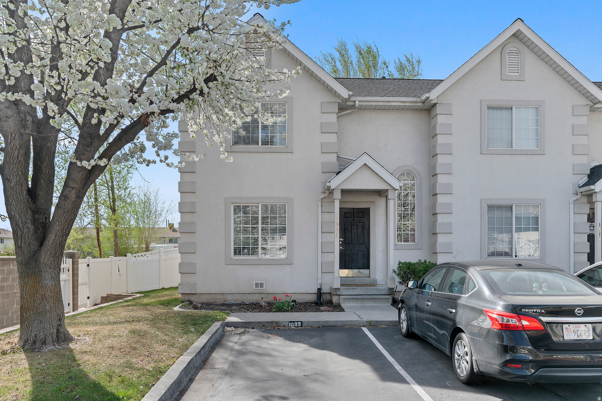 DAVENCOURT TOWNHOMES - Residential
