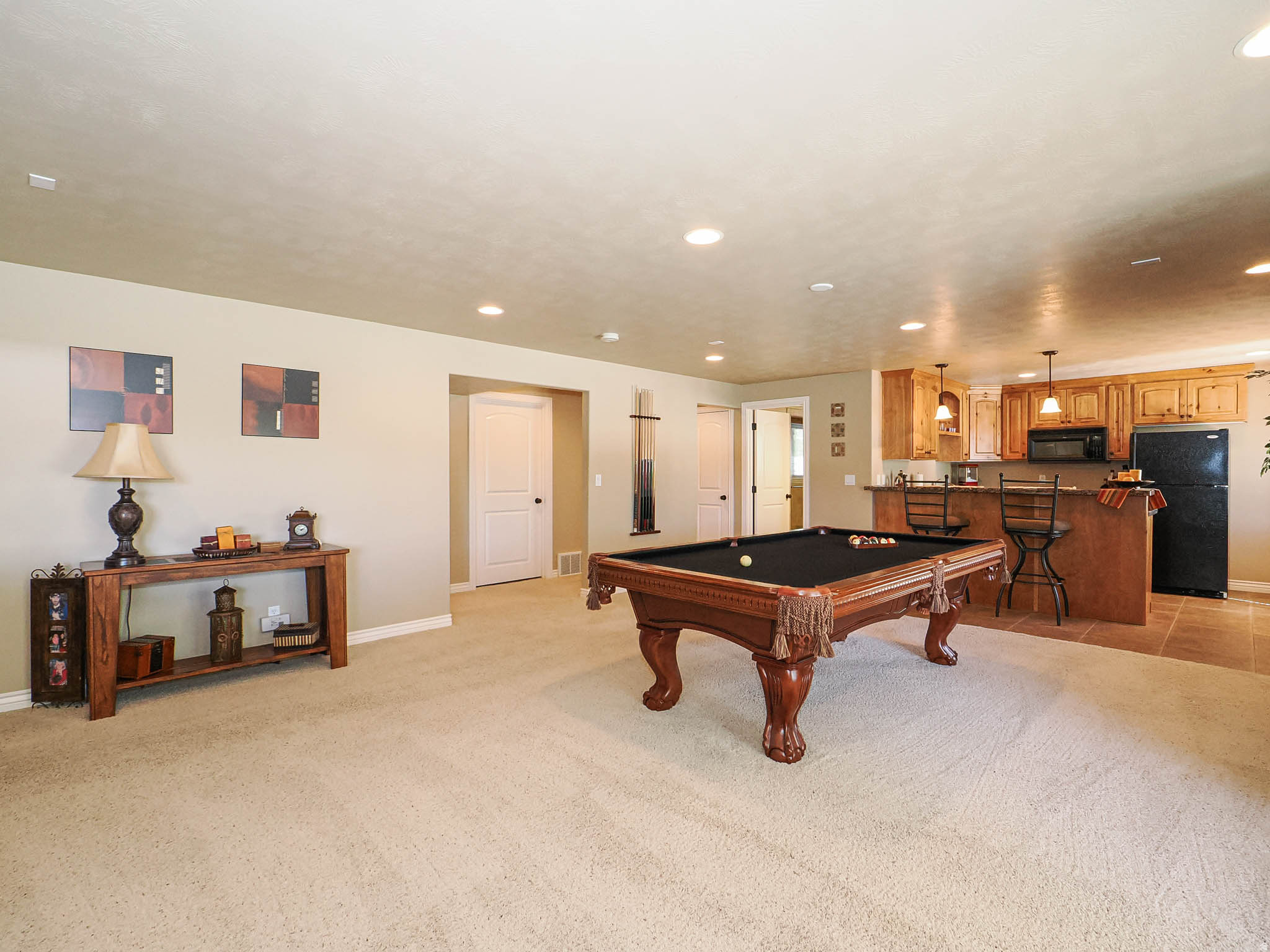 LUCAS DELL - Residential