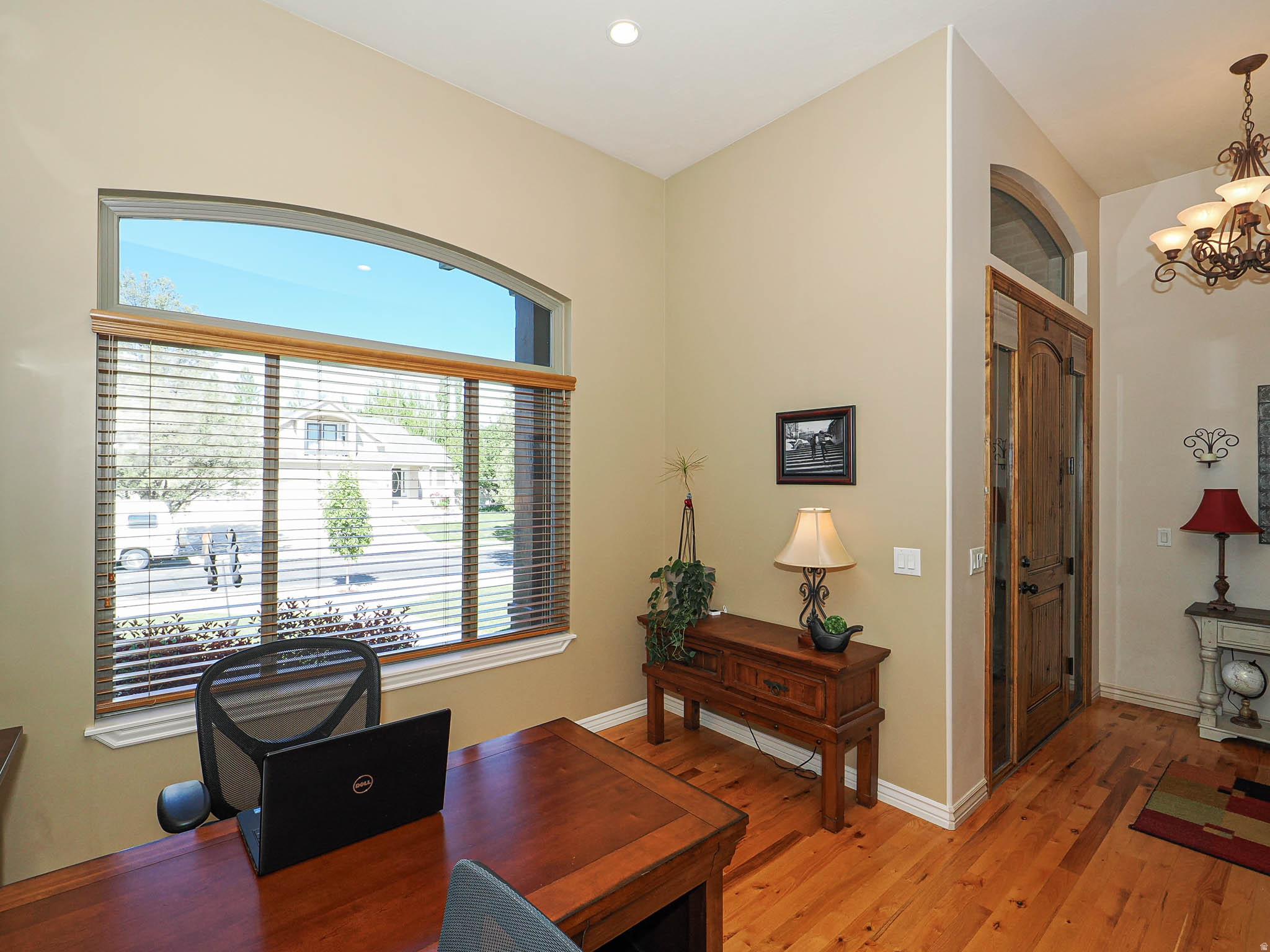 LUCAS DELL - Residential