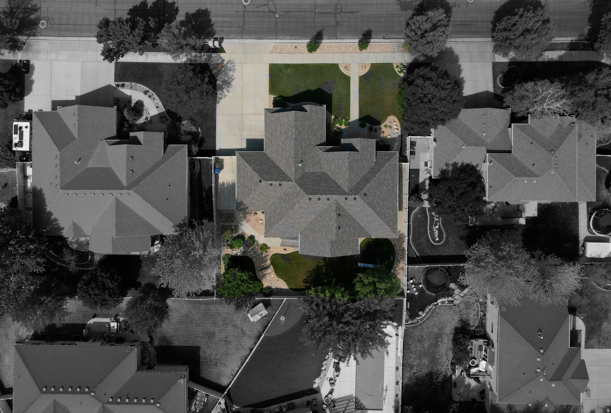 LUCAS DELL - Residential