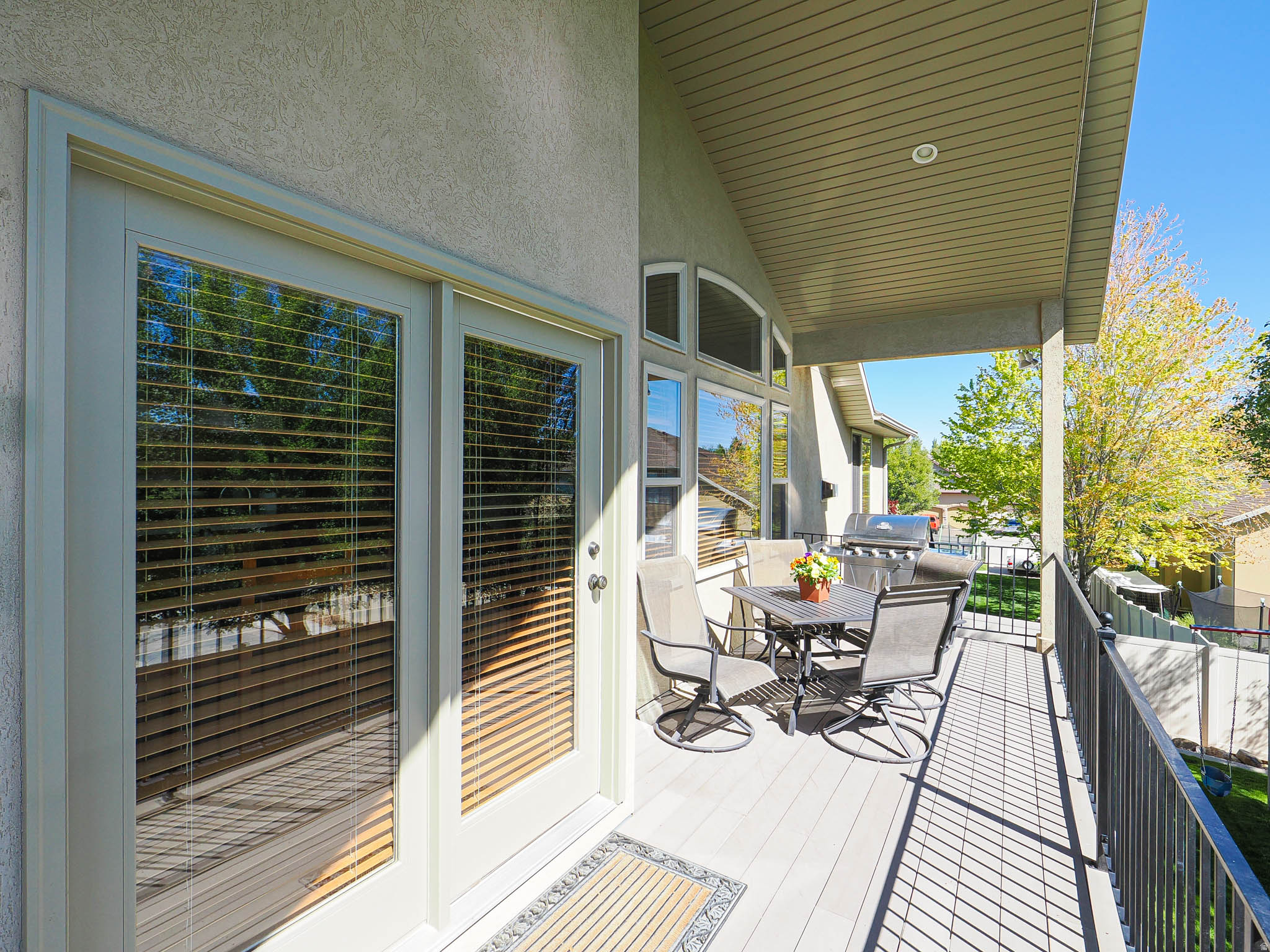 LUCAS DELL - Residential