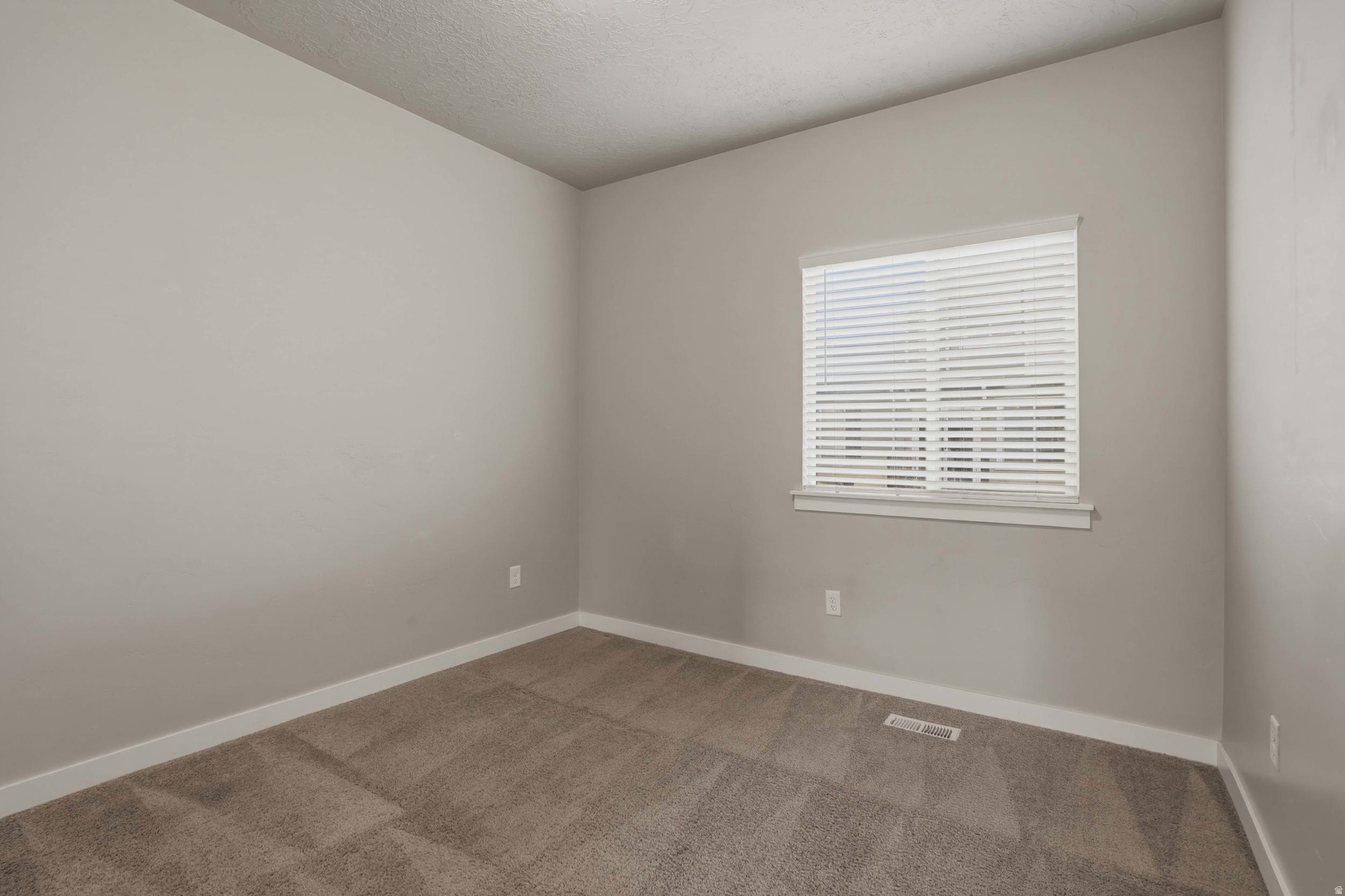 YOSEMIT PARK LOFTS P - Residential