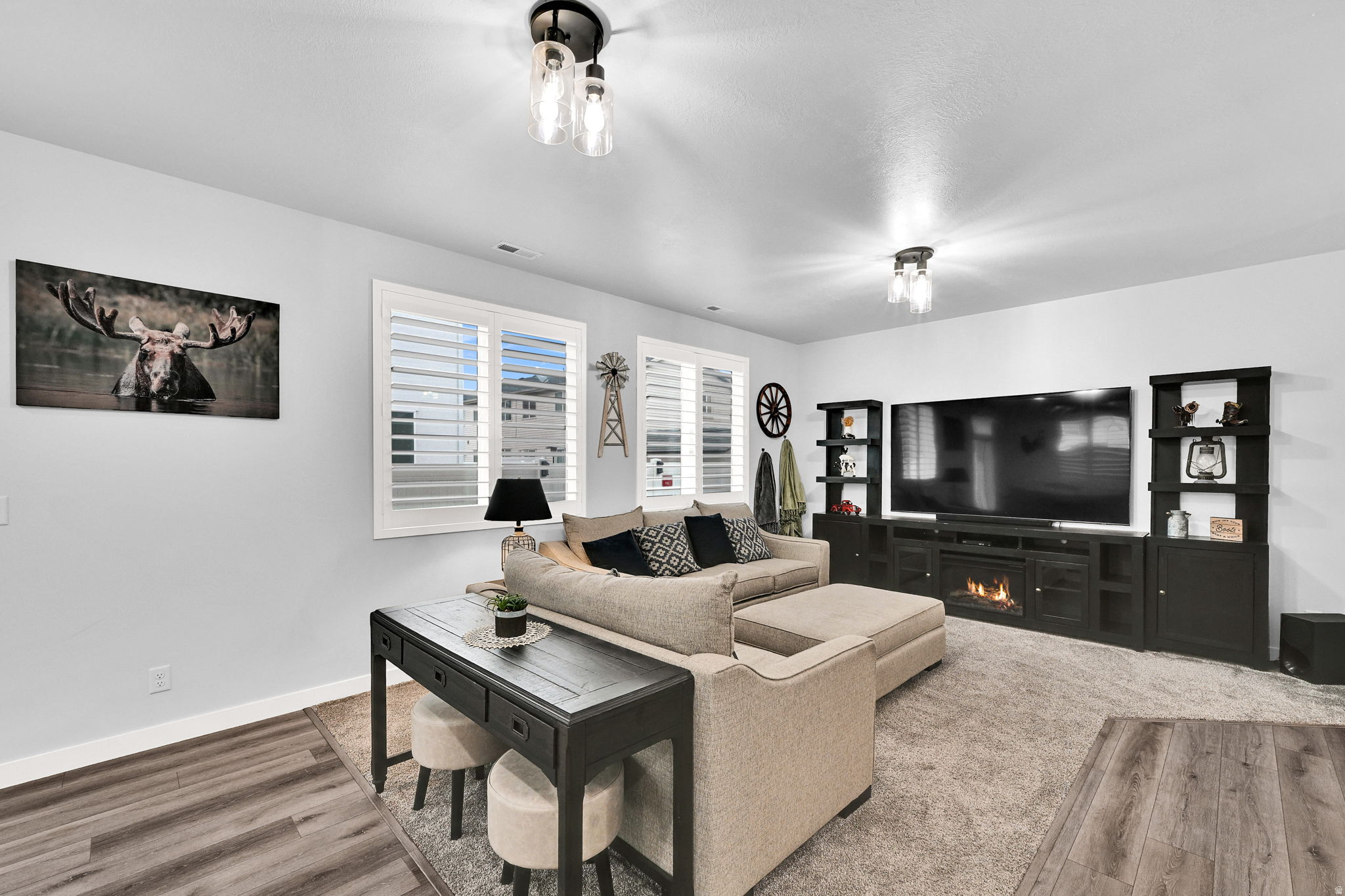 SALT POINT VISTA - Residential