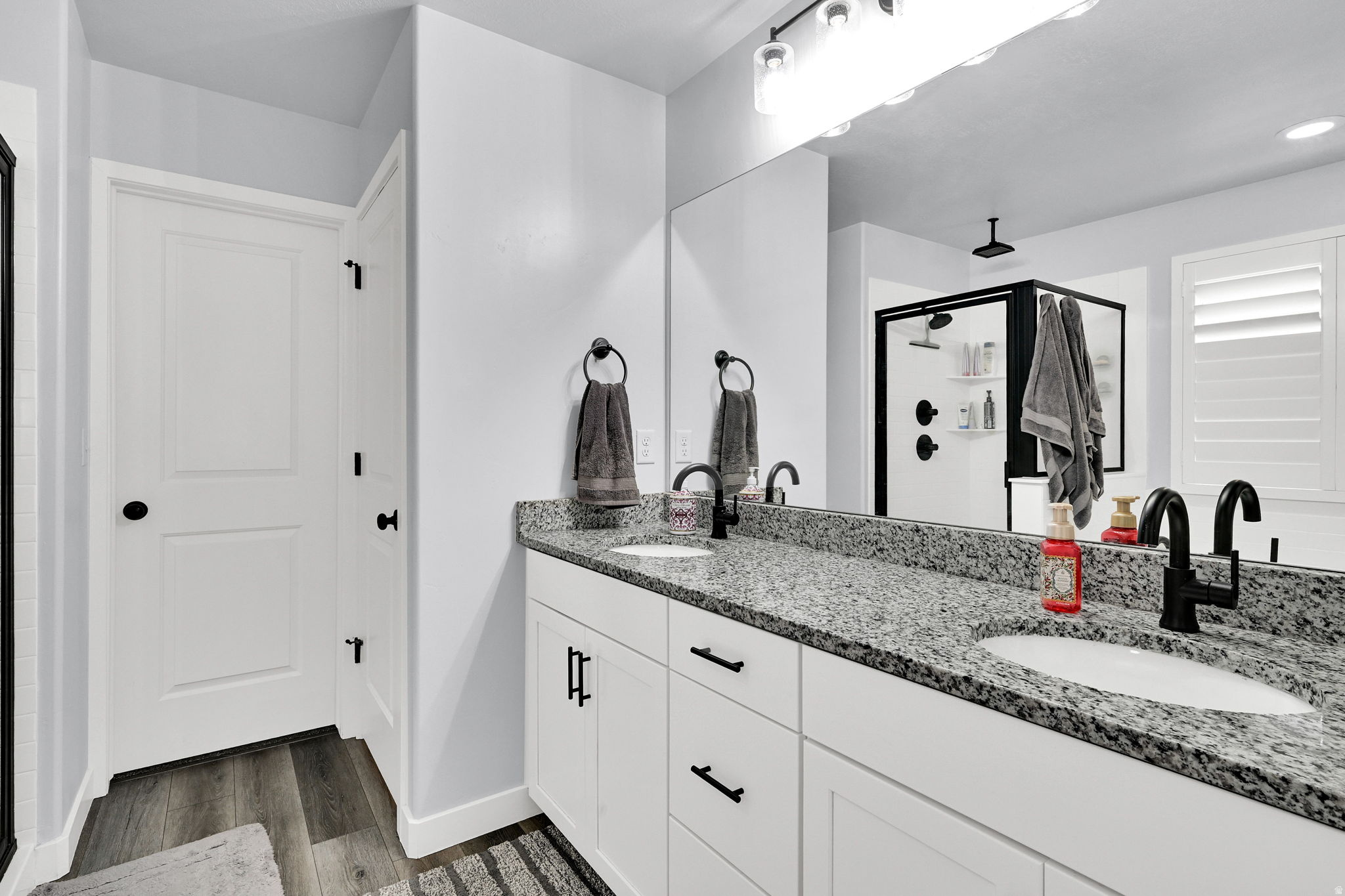 SALT POINT VISTA - Residential