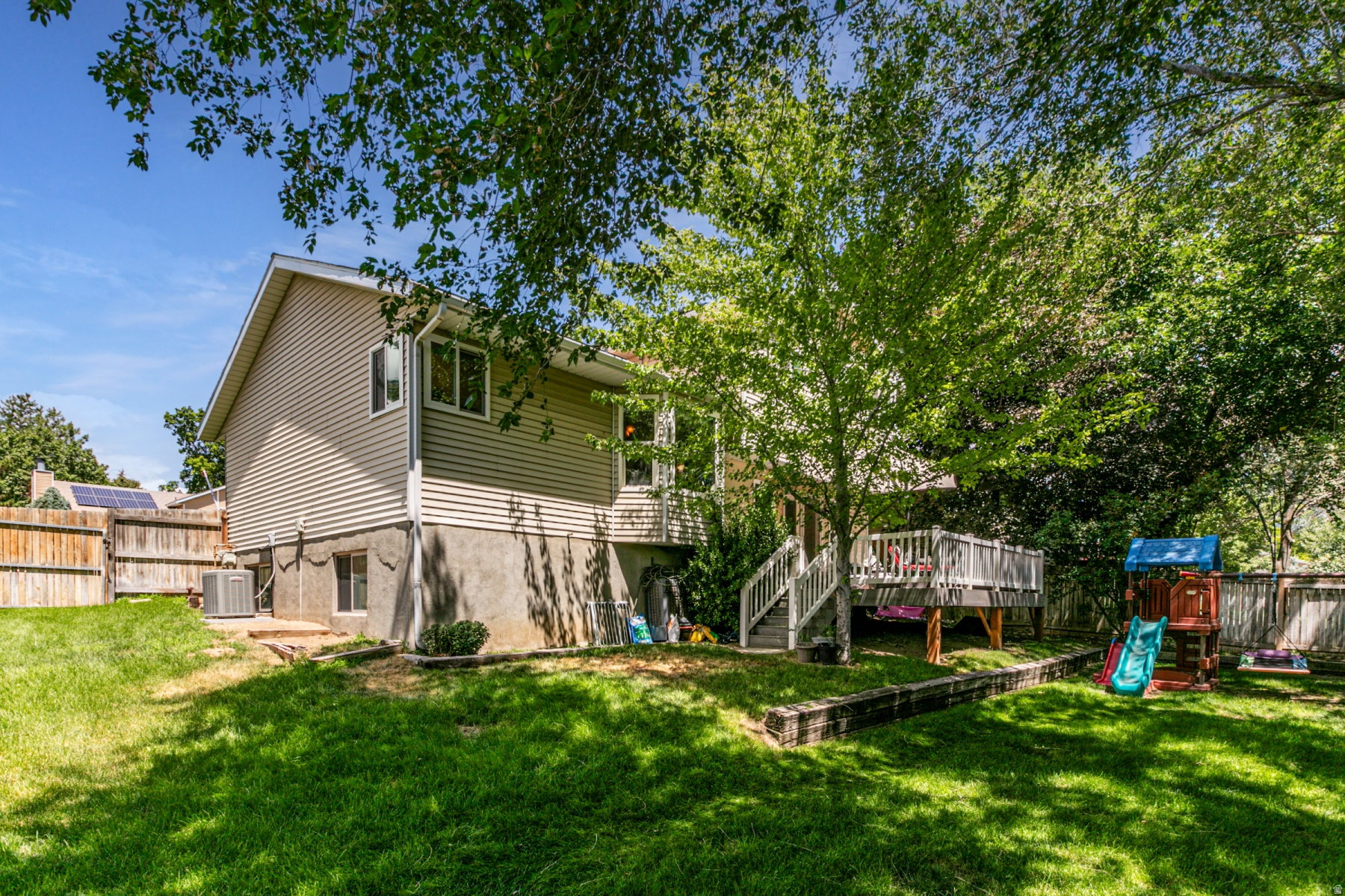 STORM MOUNTAIN TERRA - Residential