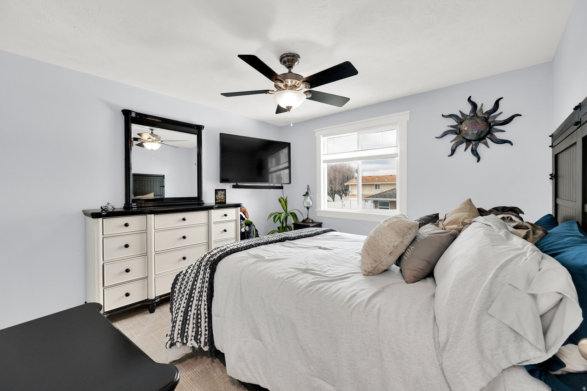 MEADOWBROOK CORNERS - Residential