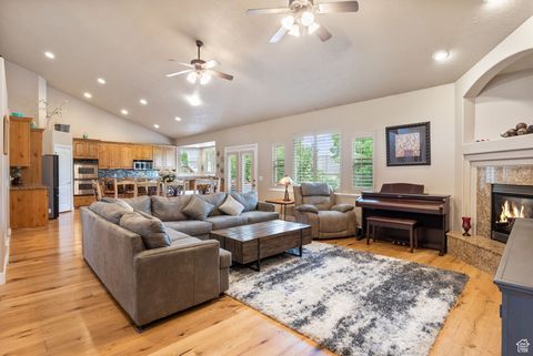 Tiny photo for 10491 S HEMISPHERE CT, South Jordan, UT 84095 (MLS # 2115153)