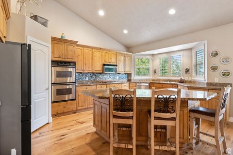 Tiny photo for 10491 S HEMISPHERE CT, South Jordan, UT 84095 (MLS # 2115153)