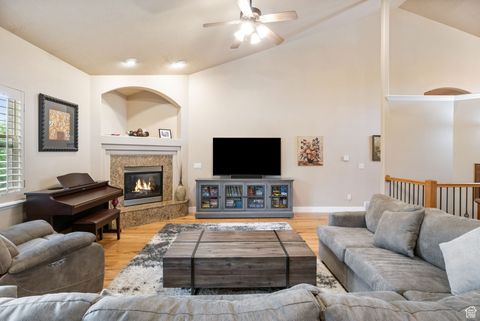 Tiny photo for 10491 S HEMISPHERE CT, South Jordan, UT 84095 (MLS # 2115153)